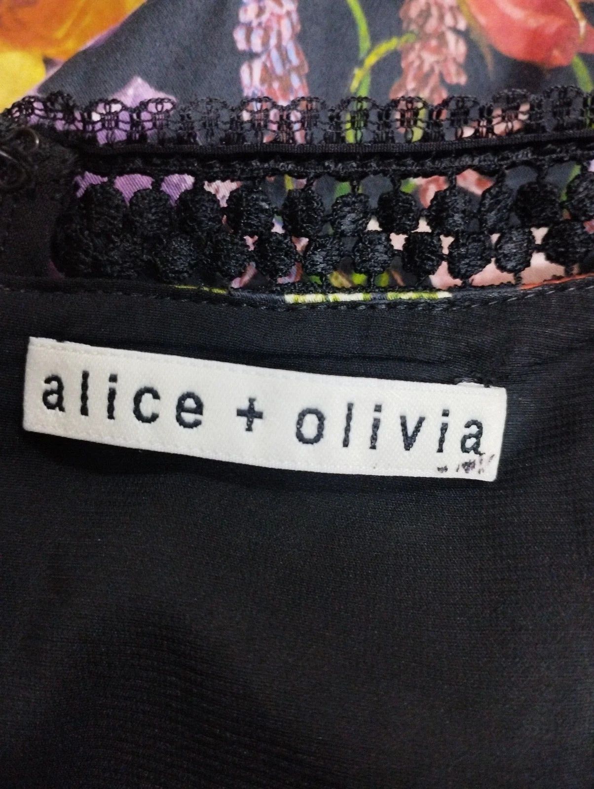 Alice + Olivia × Designer ALICE + OLIVIA Rapunzel Mini Dress In Blooming Garden Size XS / US 0-2 / IT 36-38 - 8 Thumbnail