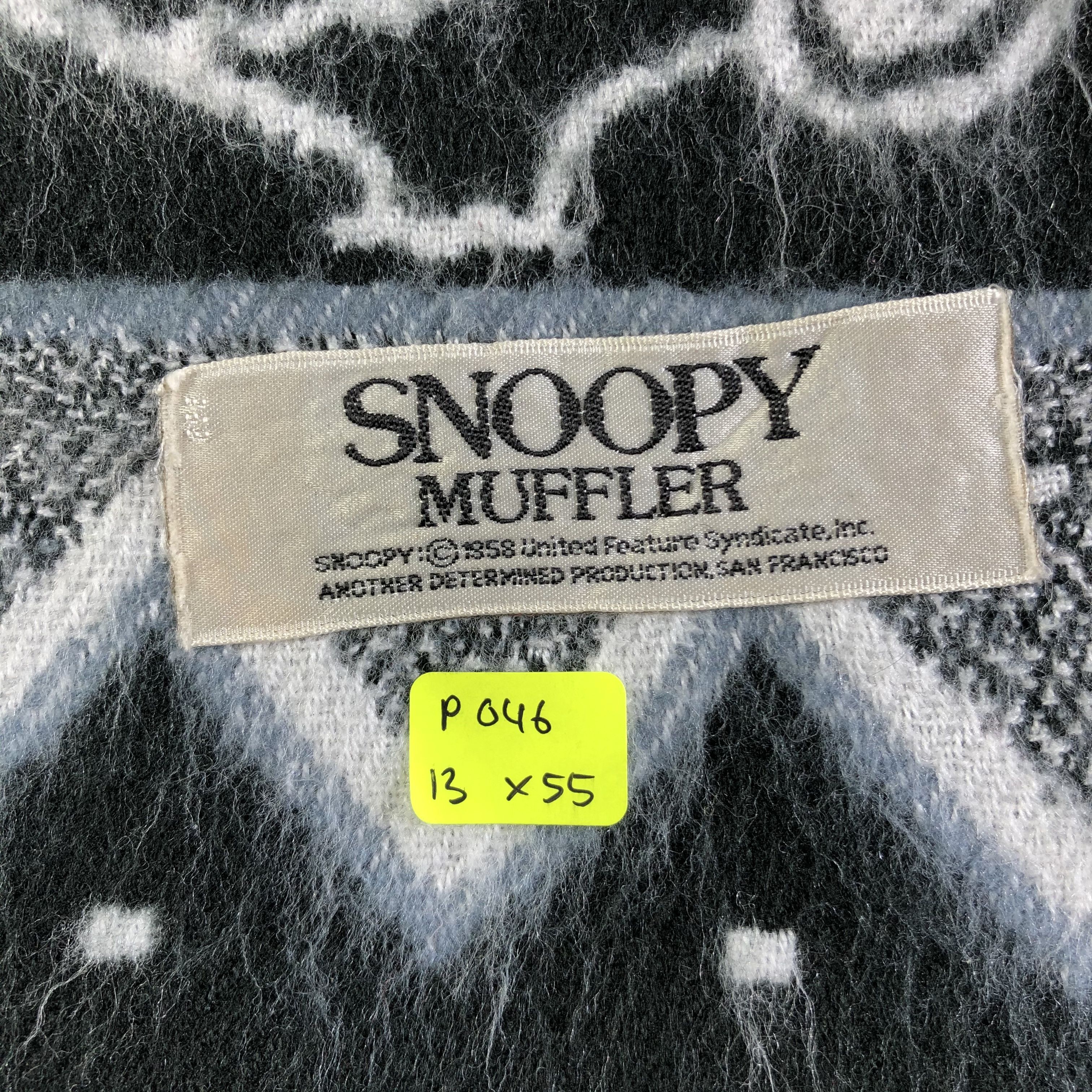 Anime Vintage Snoopy Scarf / Muffler / Neckwear P046 Size ONE SIZE - 5 Thumbnail