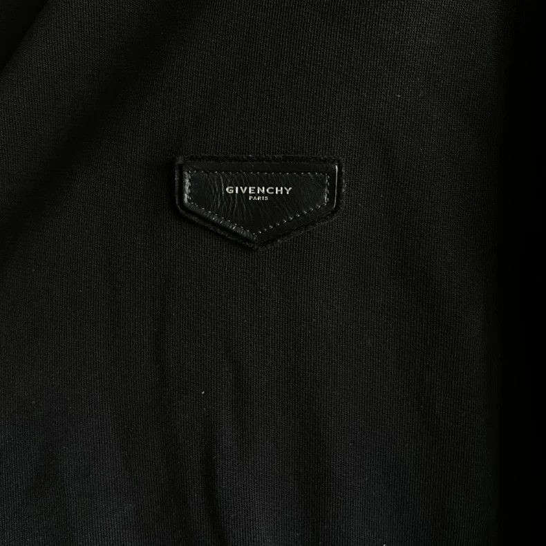 Givenchy Givenchy Chest Leather Patch Hoodie, OS, Size M Size US M / EU 48-50 / 2 - 2 Thumbnail