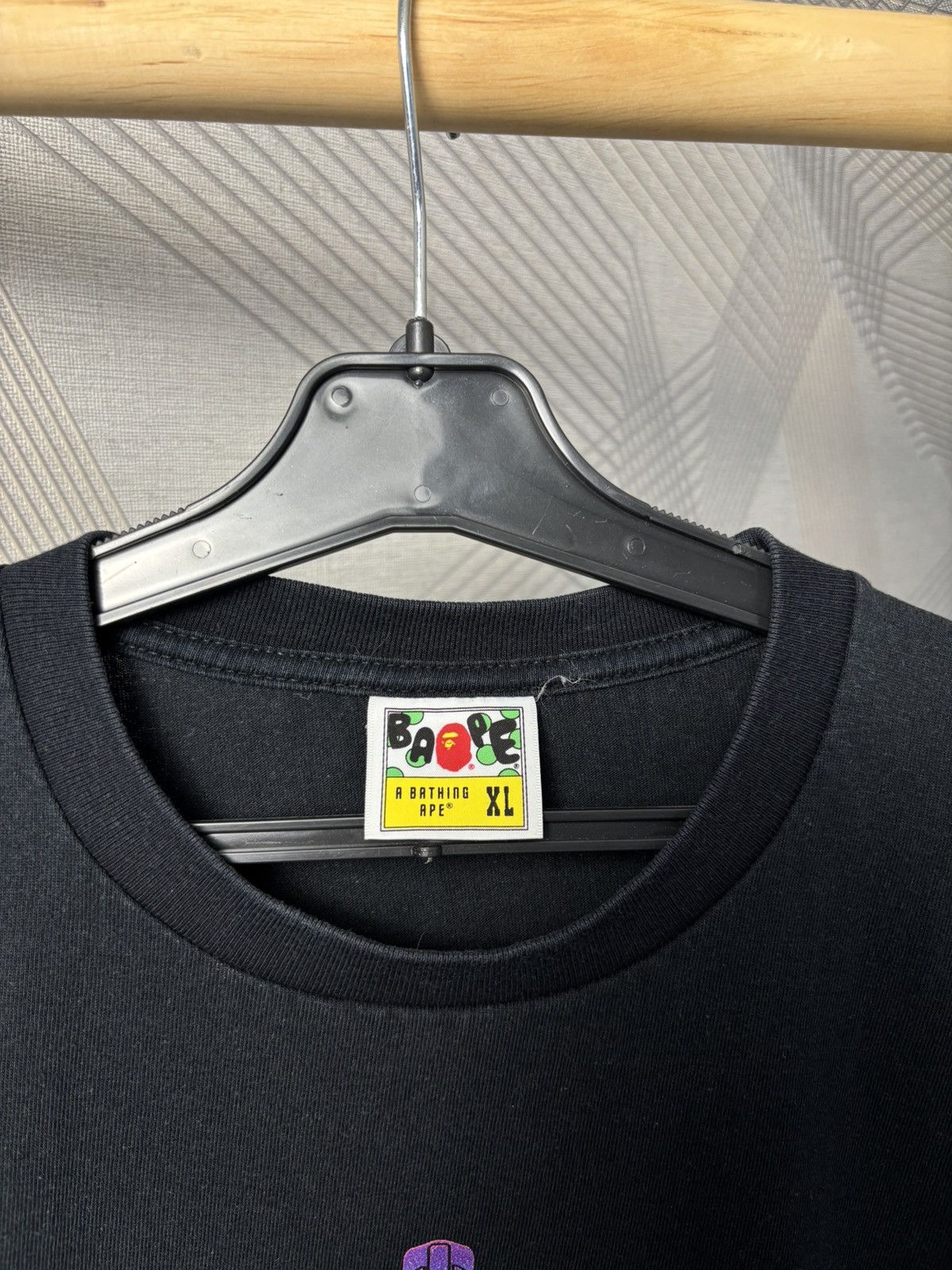 Bape Bape Shark Rainbow t-shirt Size US XL / EU 56 / 4 - 9 Thumbnail