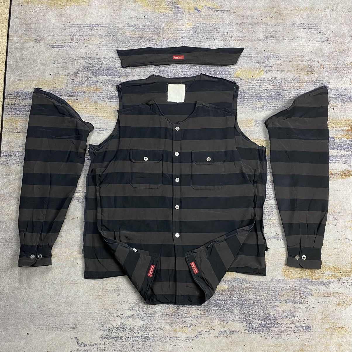 Jun Takahashi × Undercover archive Undercover Small Parts utility