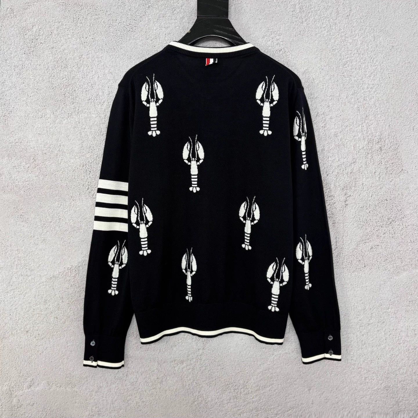 Thom Browne TB Black Lobster Embroidered Wool Knit Sweater 3 New Size US L / EU 52-54 / 3 - 2 Thumbnail