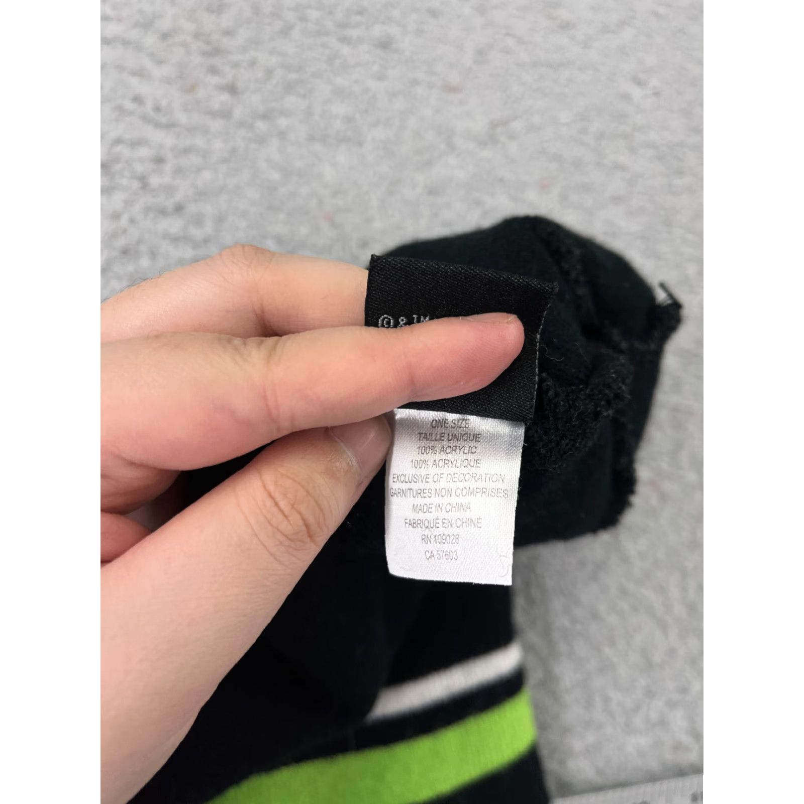 Star Wars Rogue One Death Trooper Beanie Adult OS Green Black Knit 100% Acrylic Size US 9.5 / EU 42-43 - 8 Thumbnail
