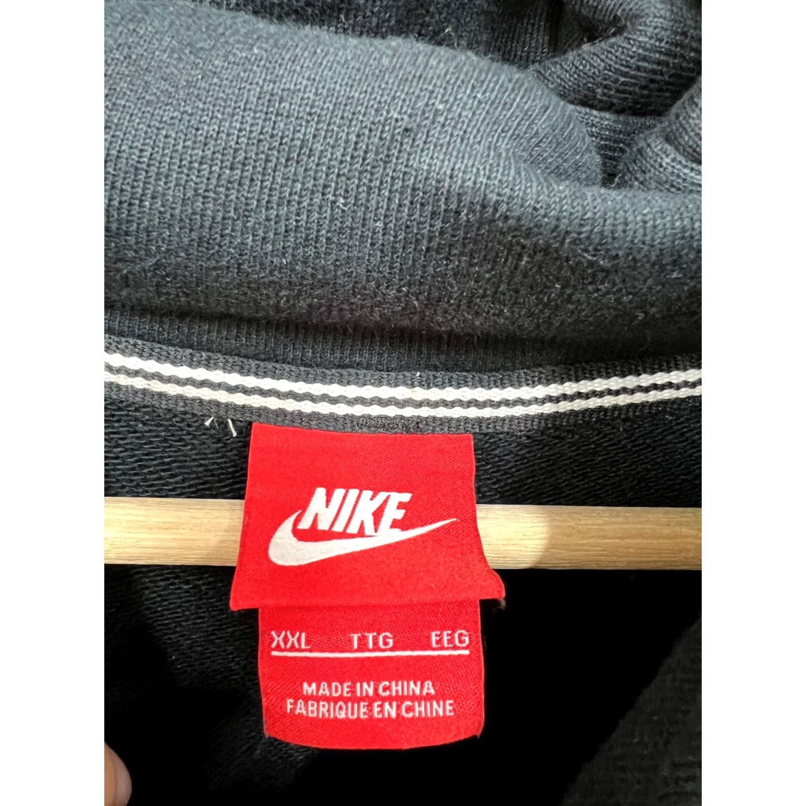 Nike Rare Nike LeBron James Hoodie Black Size 2XL Mens Size US XXL / EU 58 / 5 - 5 Thumbnail