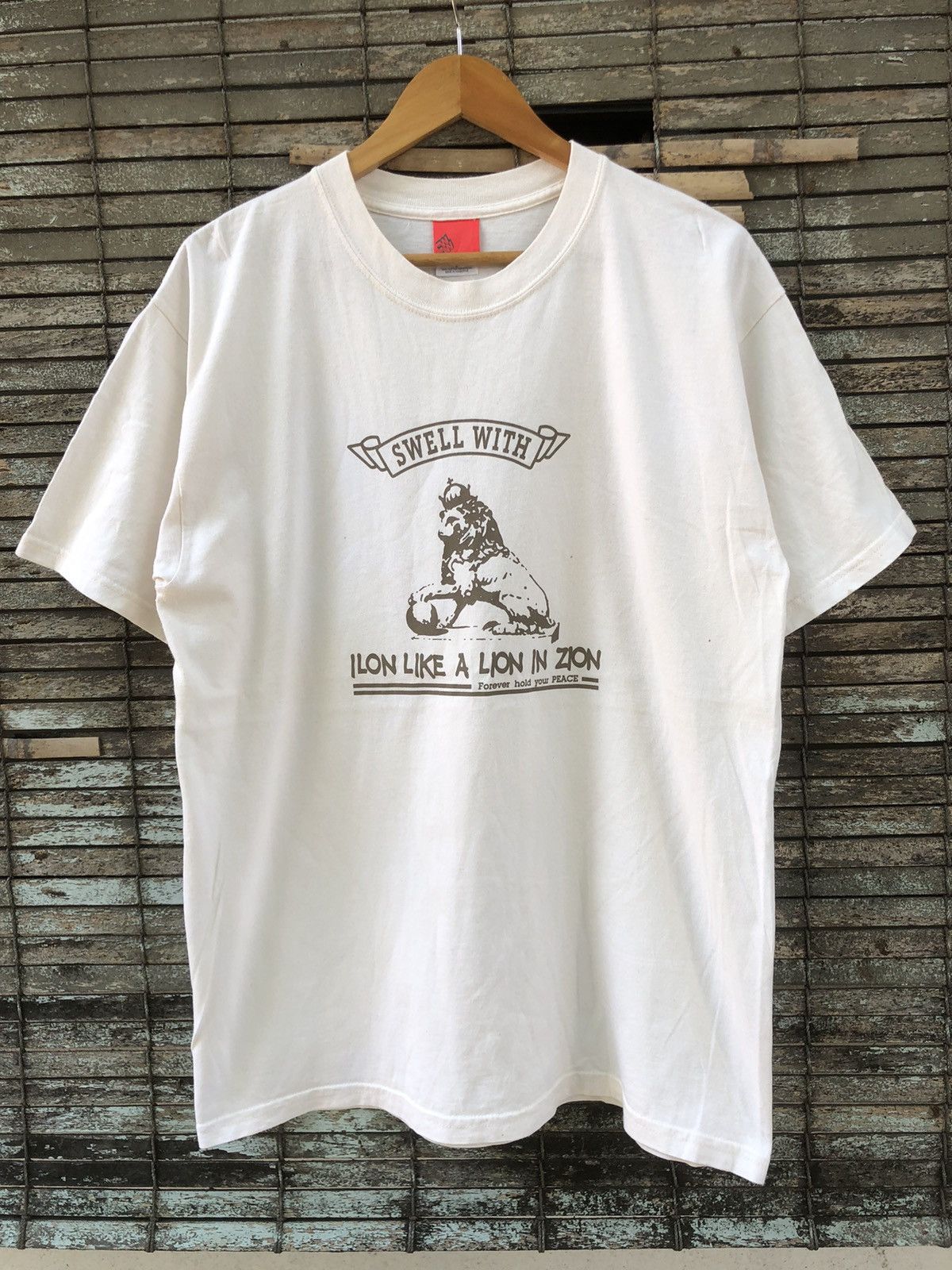 Japanese Brand Vintage Y2K Swell With Ilon Like A Lion In Zion Tee Size US L / EU 52-54 / 3 - 1 Thumbnail