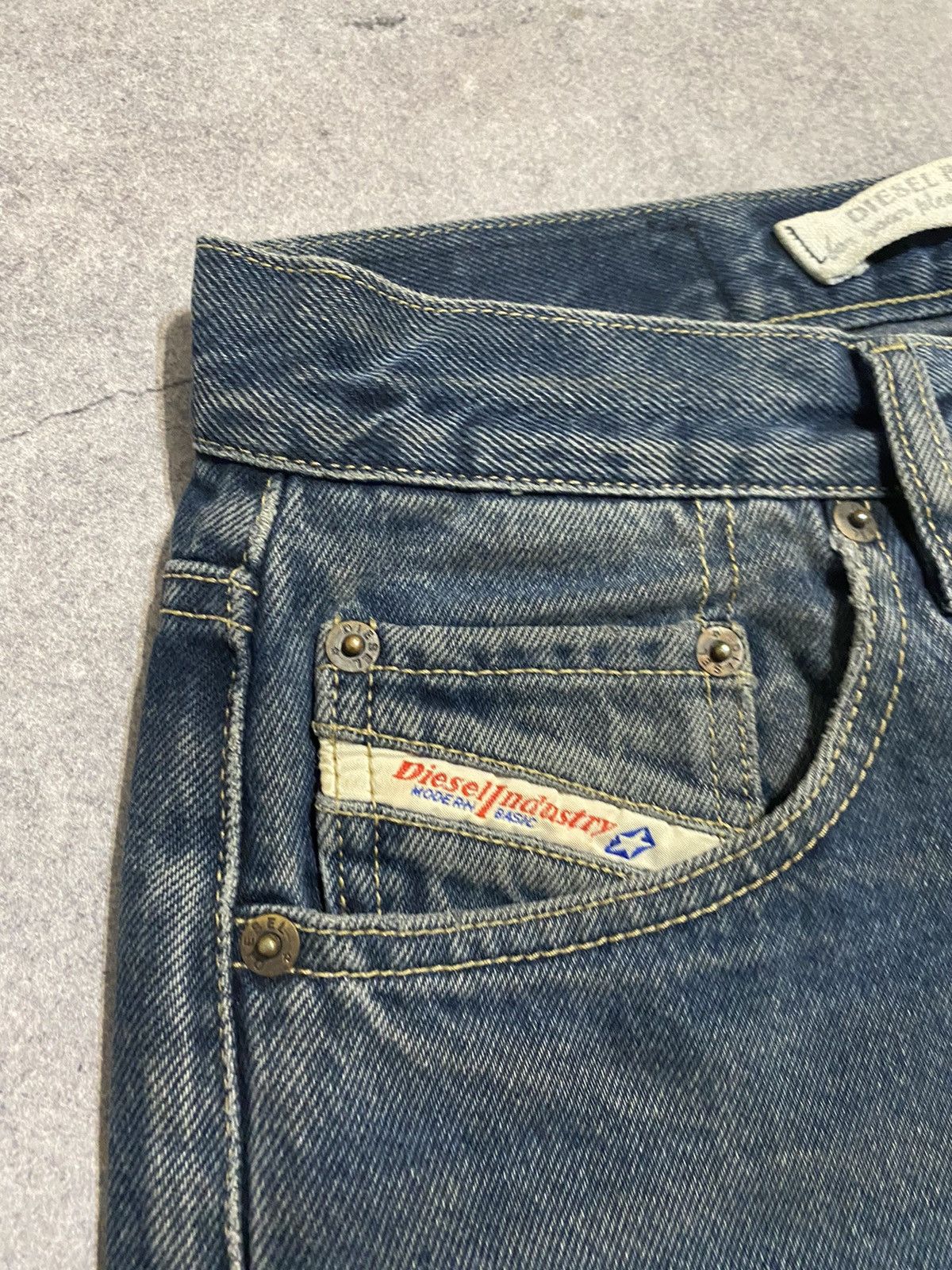 Diesel × Vintage Vintage Diesel Industry Jeans Cheyenne Size 30 Size US 30 / EU 46 - 9 Thumbnail