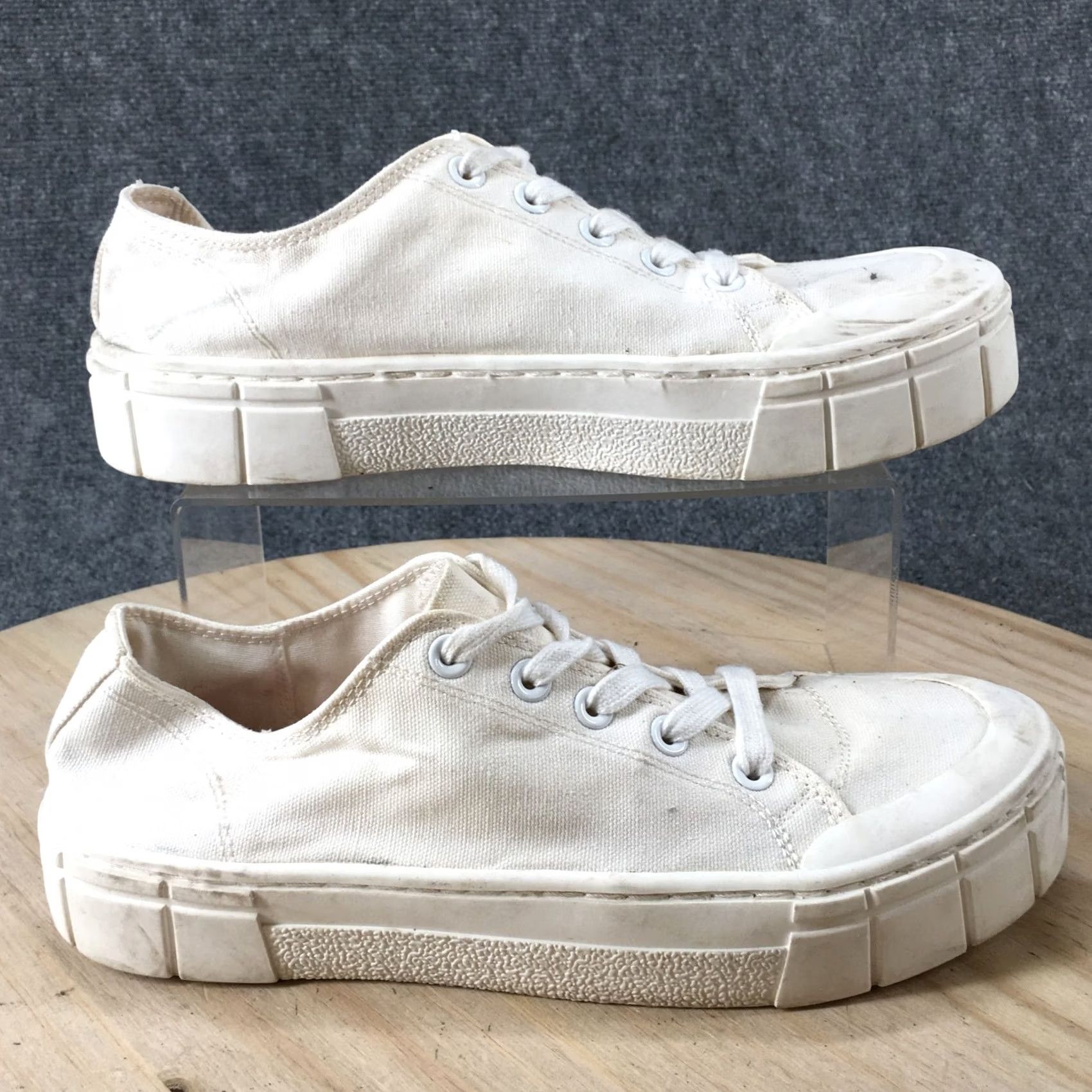 Vintage Mad Love Shoes Womens 10 Casual Sneakers White Fabric Lace Up Low Top Clothing Footwear Womens Sneakers"} Size L / US 10 / IT 46 - 2 Thumbnail