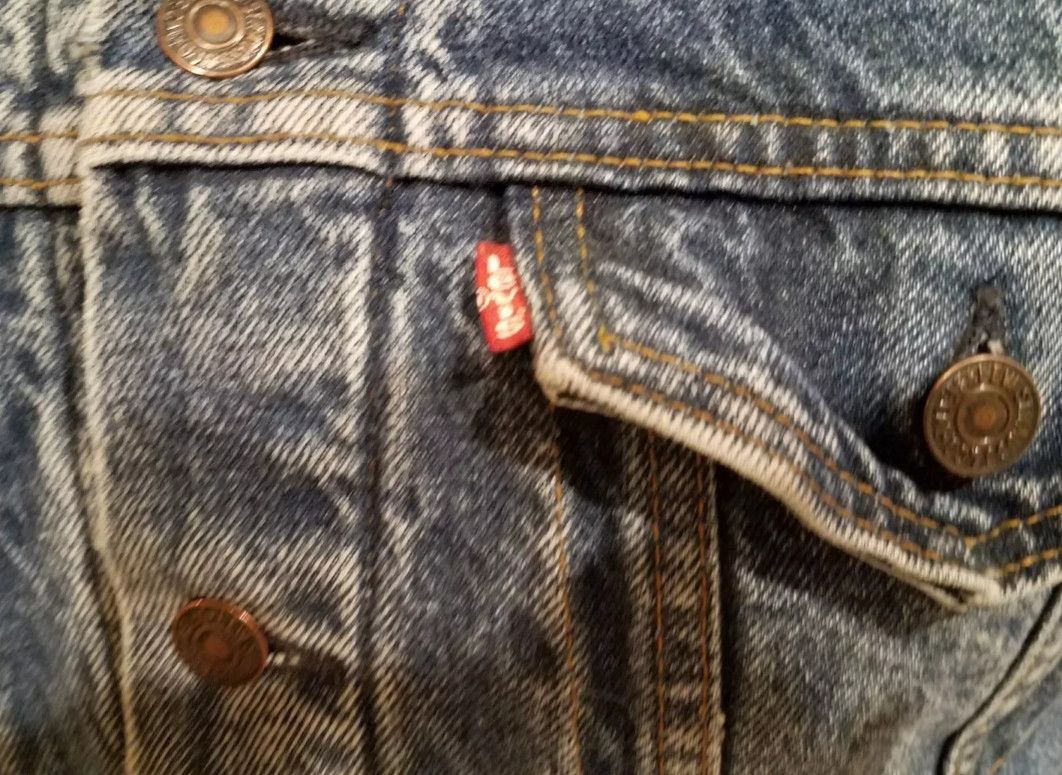Levi's DENIM BLUE TRUCKER 70506 VINTAGE . Size US L / EU 52-54 / 3 - 6 Thumbnail