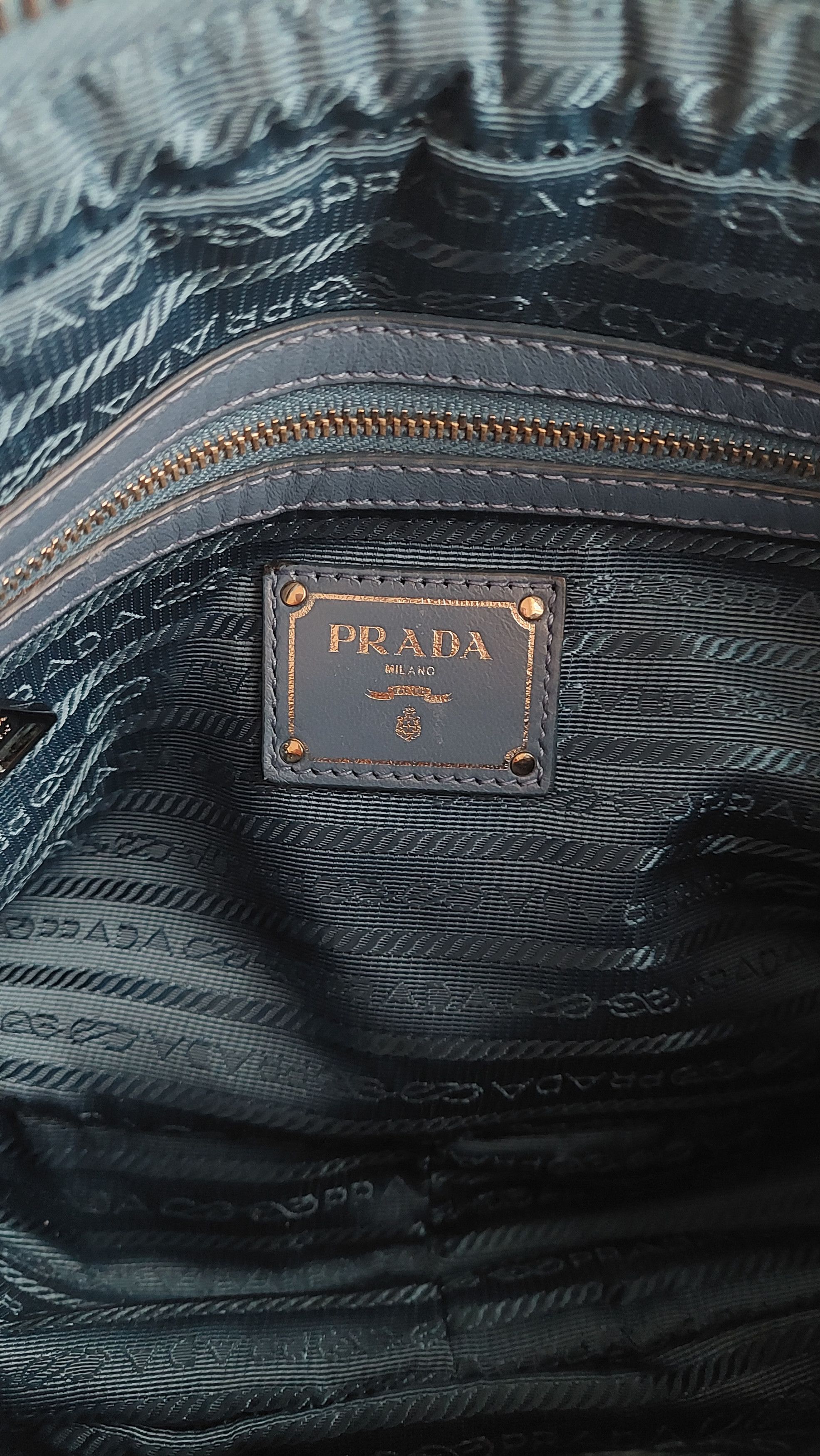 Prada Vintage faux fur blue chain bag Size ONE SIZE - 12 Thumbnail