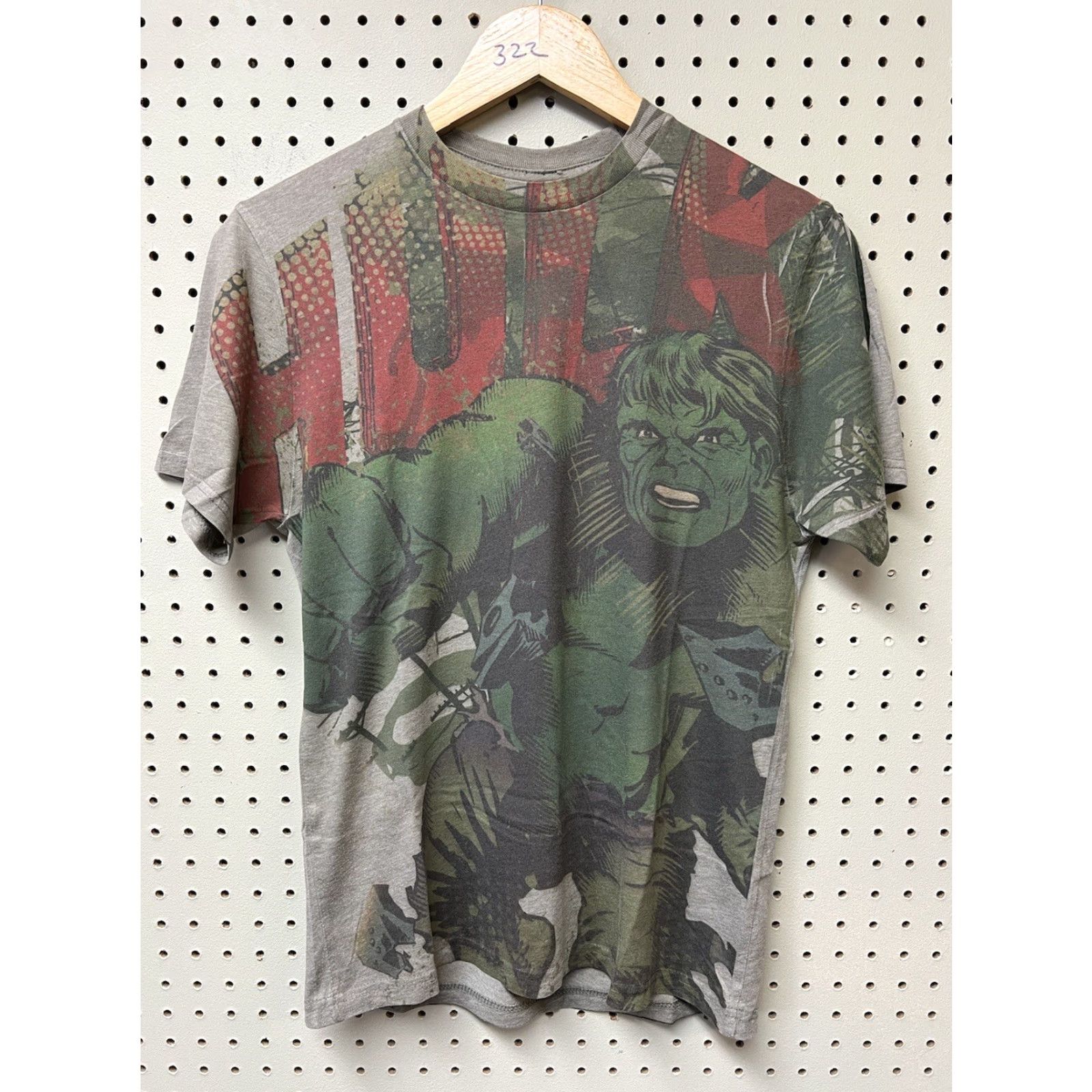 Vintage VINTAGE Marvel Comics Hulk AOP T-Shirt Size S Men's Green 2009 Comics Size US S / EU 44-46 / 1 - 2 Thumbnail