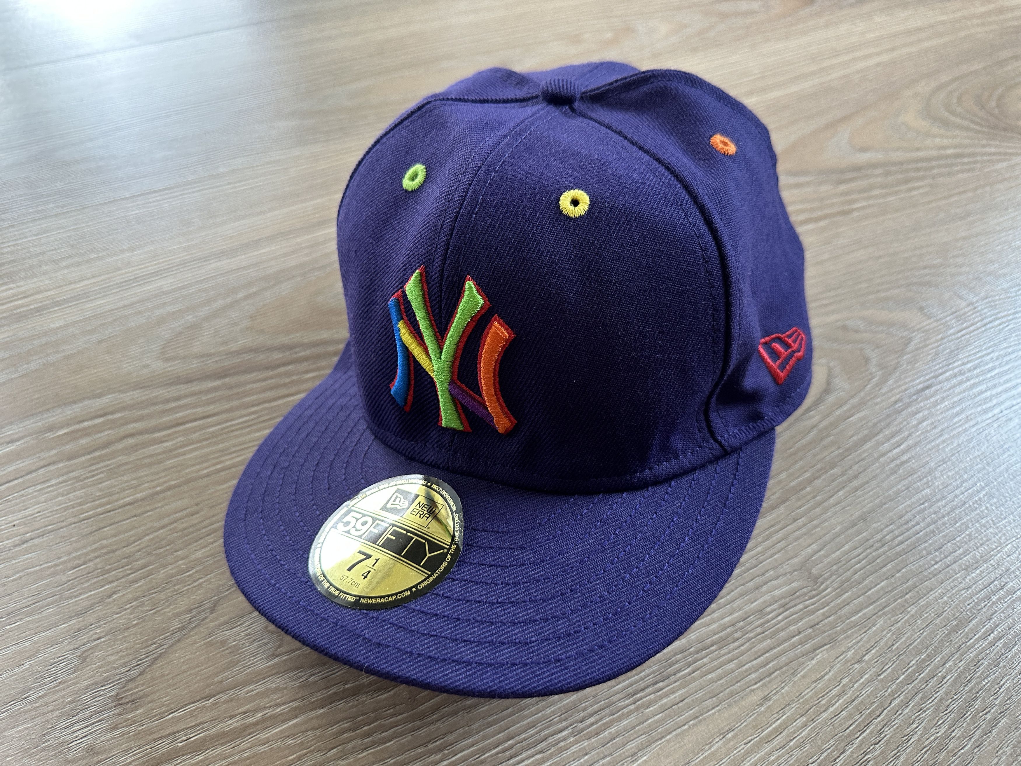 Rare Vintage New Era New York Yankees Multicolor Snapback