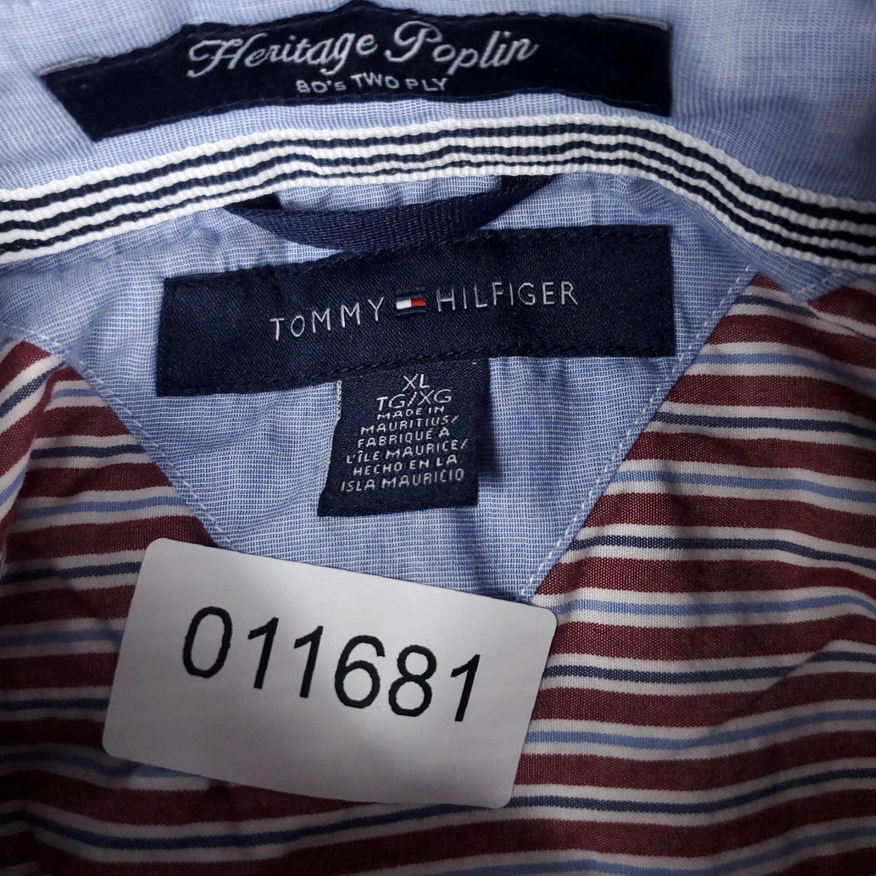 Tommy Hilfiger VINTAGE Tommy Hilfiger Heritage Poplin 2 Ply Red Striped Shirt Mens XL Button-Up Casual Classic Cotton Red 2Ply TH Heritage Mens XL Button-Down Shirt Size US XL / EU 56 / 4 - 7 Thumbnail
