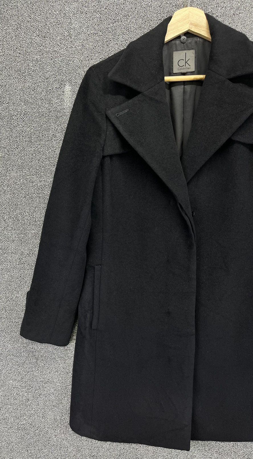 Calvin Klein Vintage Calvin Klein Black Wool Coats Jacket Size M / US 6-8 / IT 42-44 - 4 Thumbnail