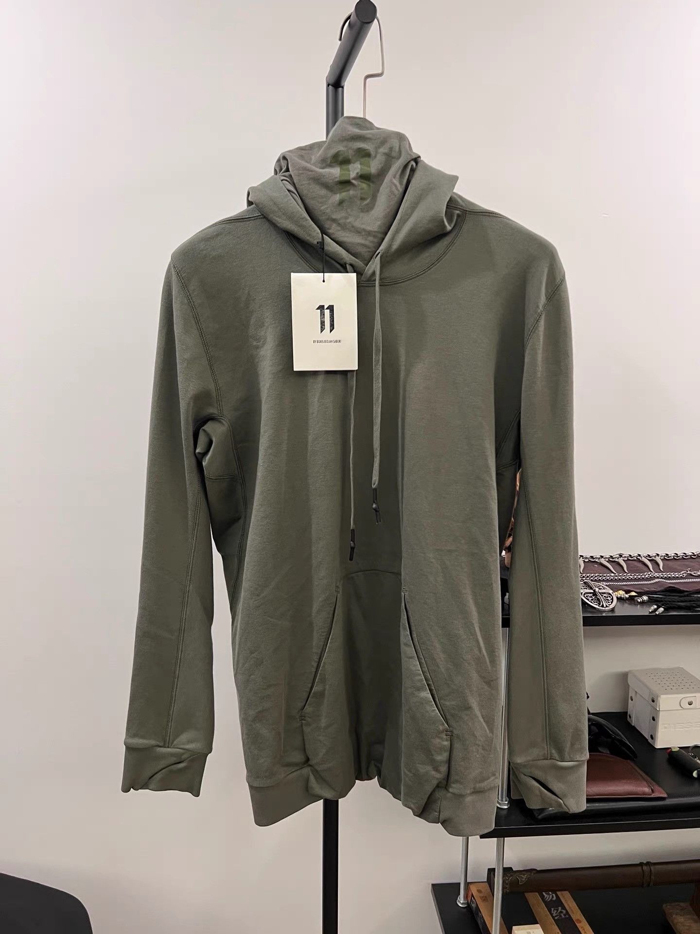 11 By Boris Bidjan Saberi Boris Bidjan Saberi 11by bbs Printed Long Sleeve Hoodie K35 Size US M / EU 48-50 / 2 - 2 Thumbnail