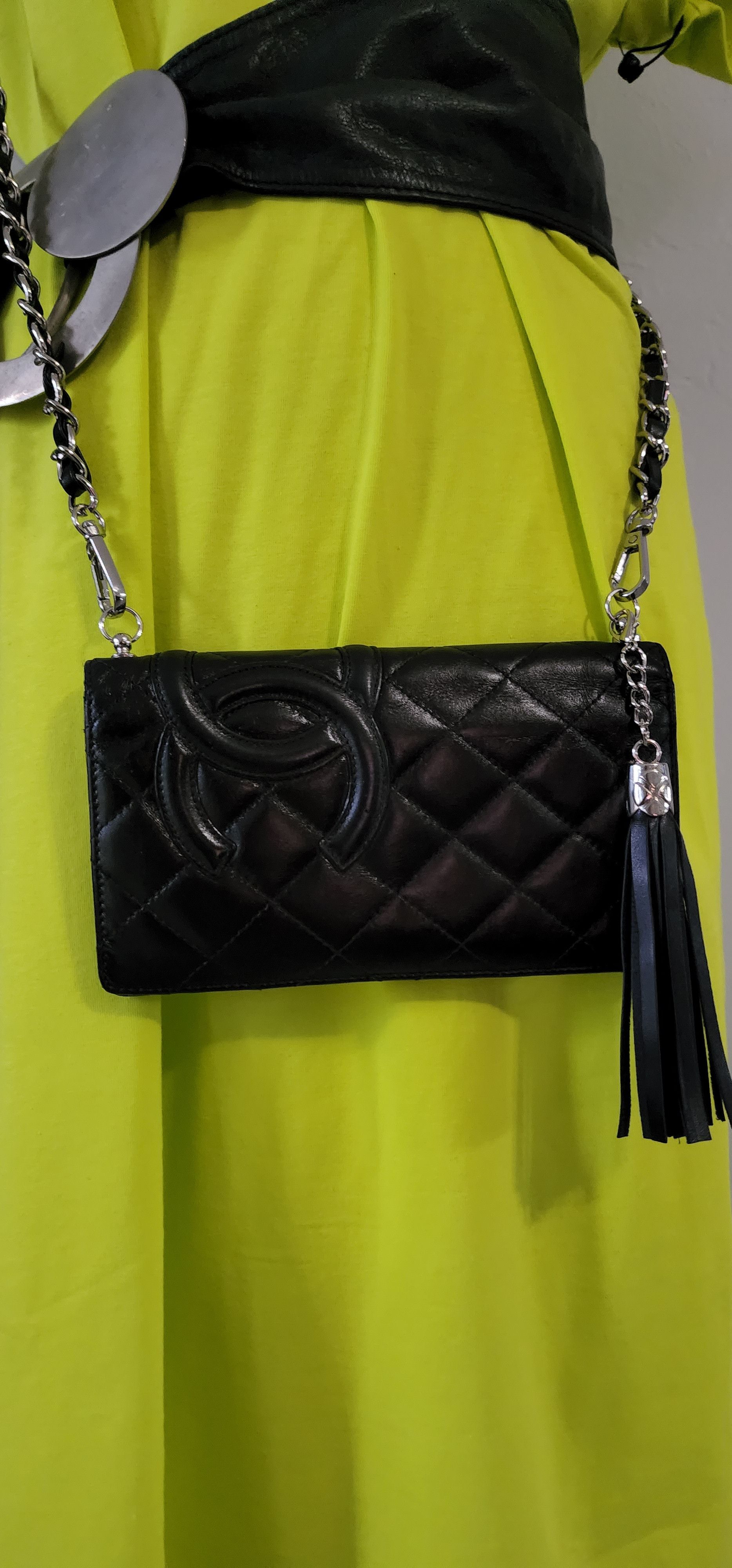 Chanel Modified Cambon Black Leather Wallet on Chain Size ONE SIZE - 1 Thumbnail