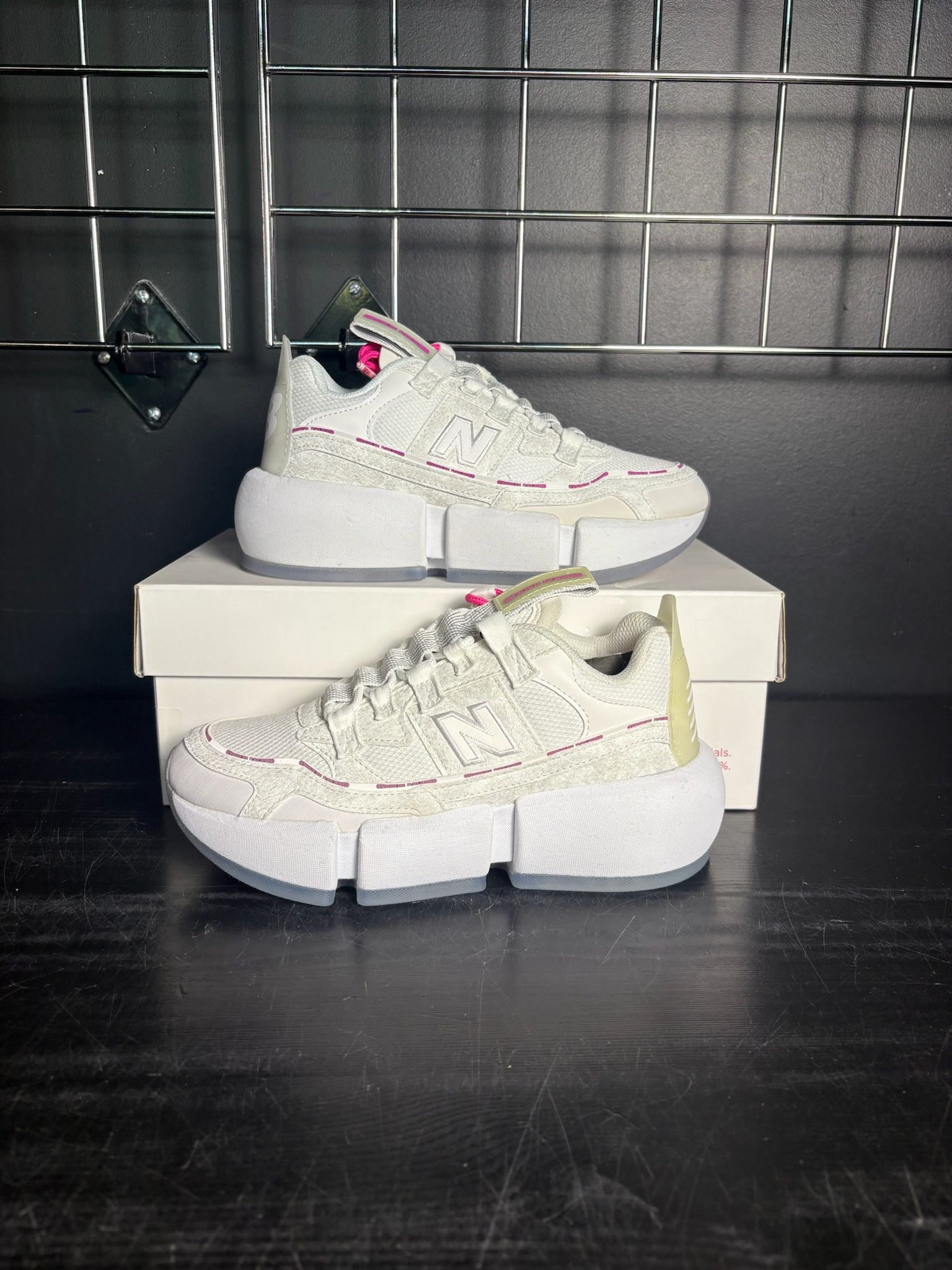 New Balance Jaden Smith x New Balance Vision Racer "White Pink" Size US 5 / EU 37 - 1 Thumbnail