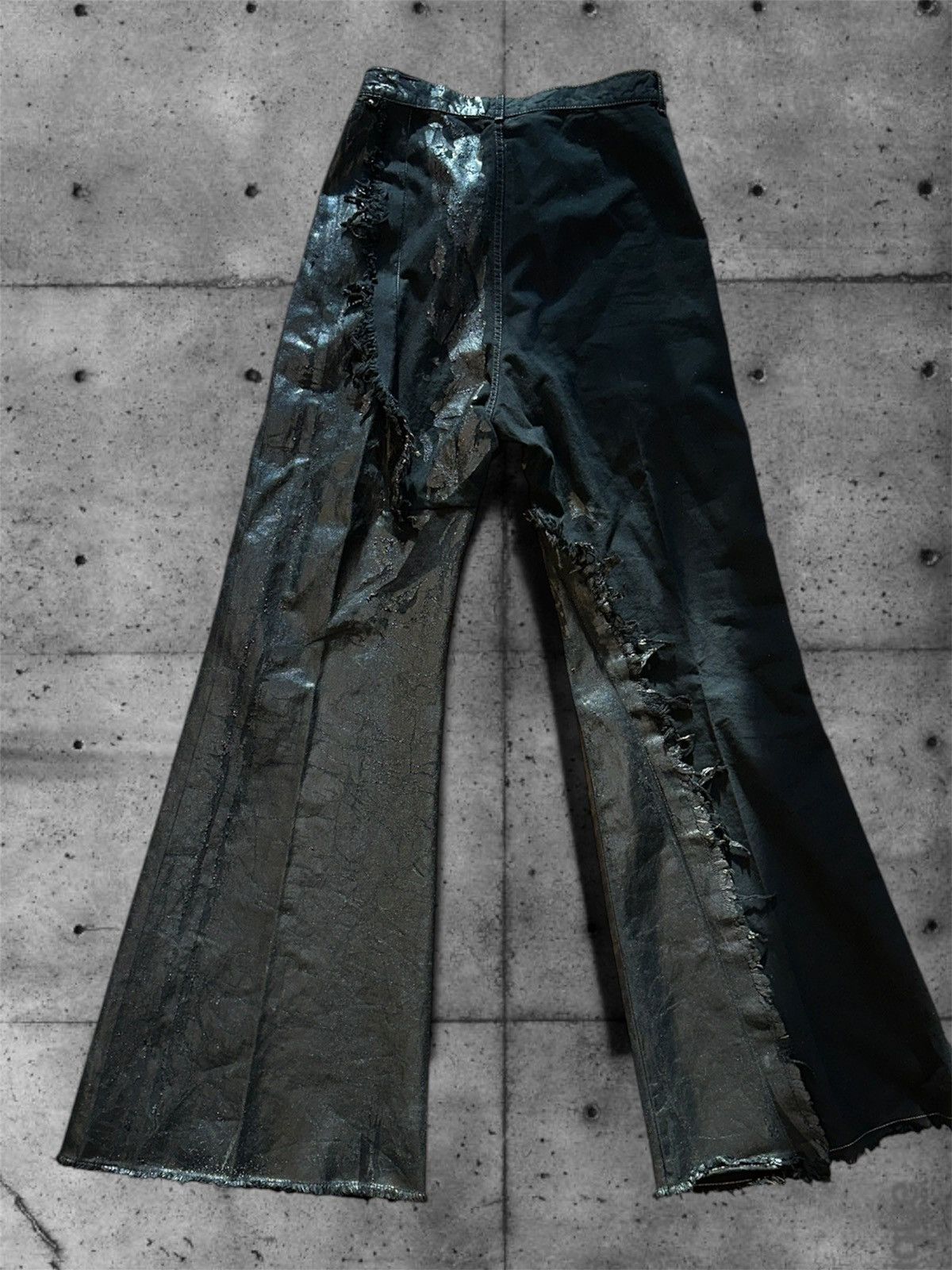 Rick Owens Rick Owens F/W25 concordians waxed pants Size US 28 / EU 44 - 10 Thumbnail