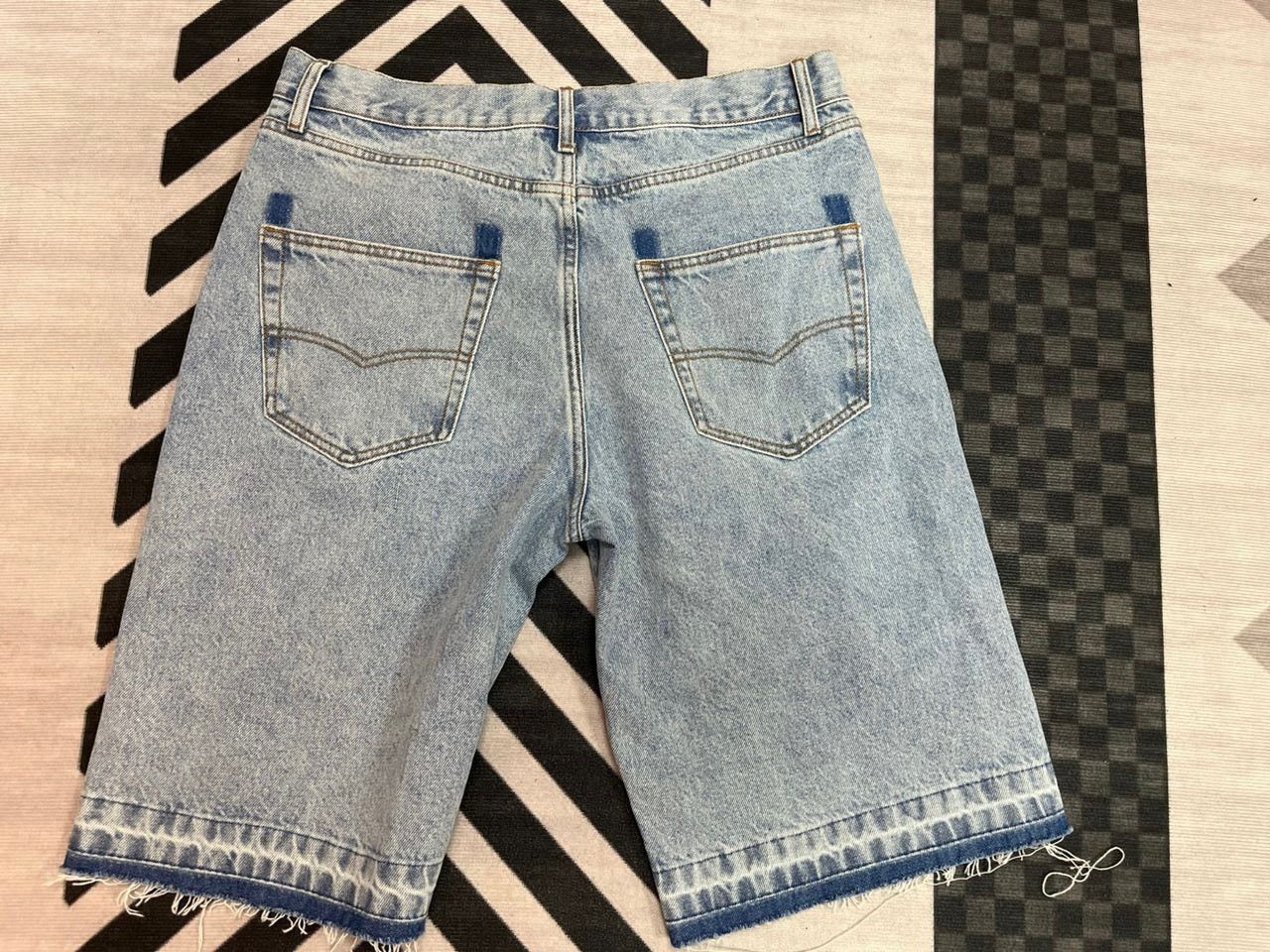 LOST INTRICACY Blue Denim Shorts Size US 34 / EU 50 - 2 Thumbnail