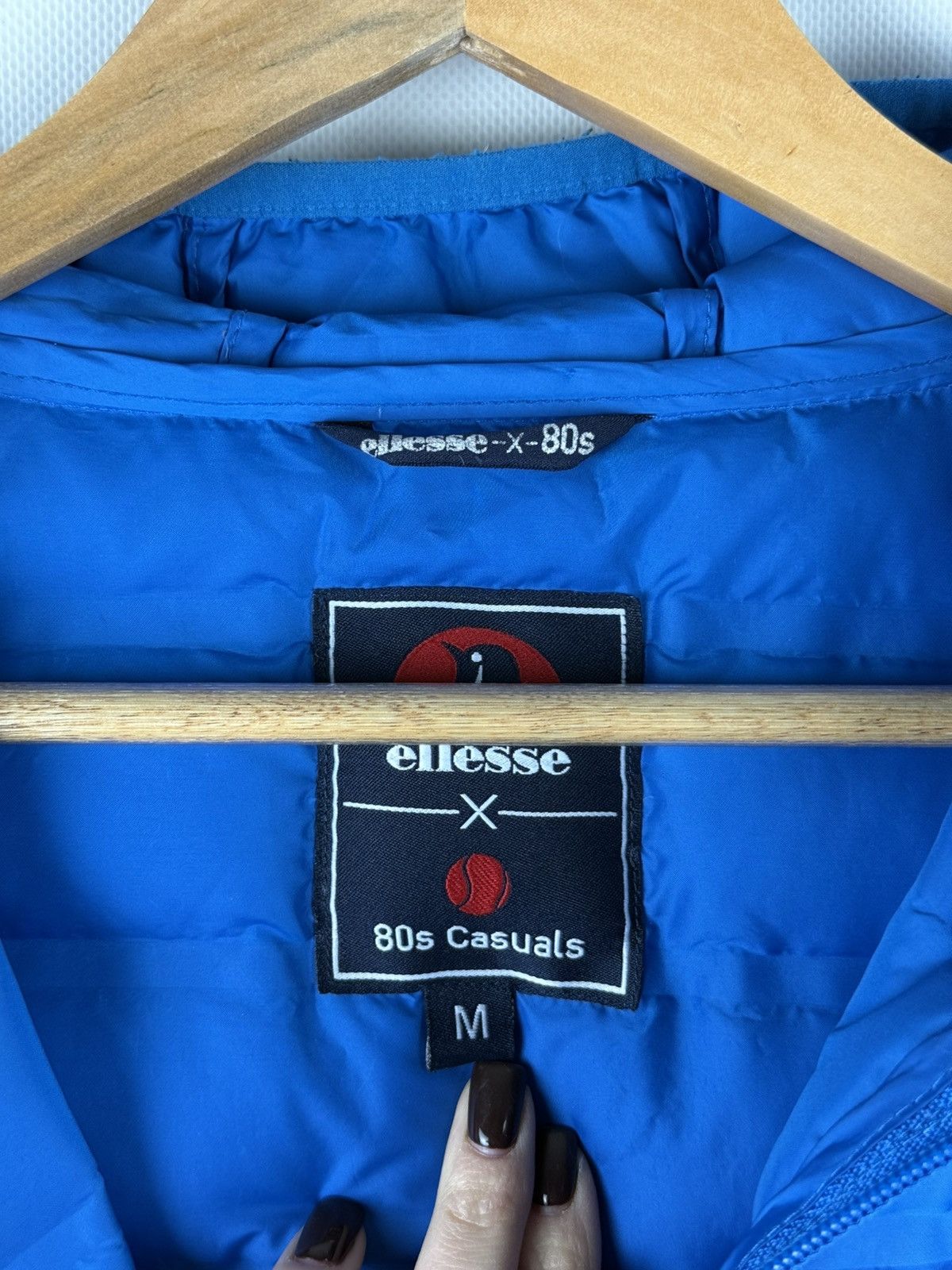 Ellesse Ellesse X 80’s Casuals Men’s Micro Yarn Down Hooded Jacket Size US M / EU 48-50 / 2 - 19 Thumbnail