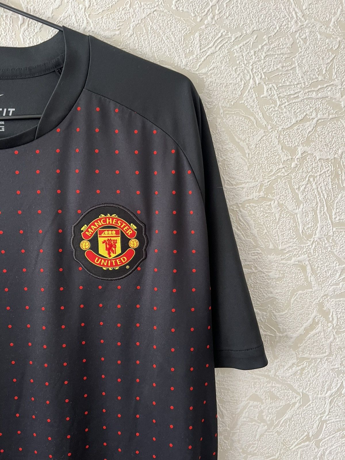 Vintage NIKE MANCHESTER UNITED TRAINING Football Shirt Soccer Jersey Size US L / EU 52-54 / 3 - 10 Thumbnail