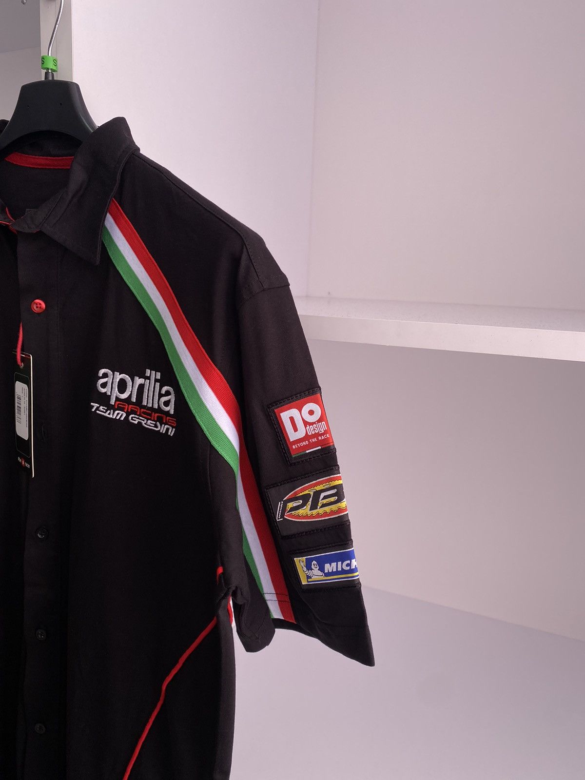 Vintage Vintage Aprilia Moto Racing Team Michelin Polo Shirt Size US L / EU 52-54 / 3 - 8 Thumbnail