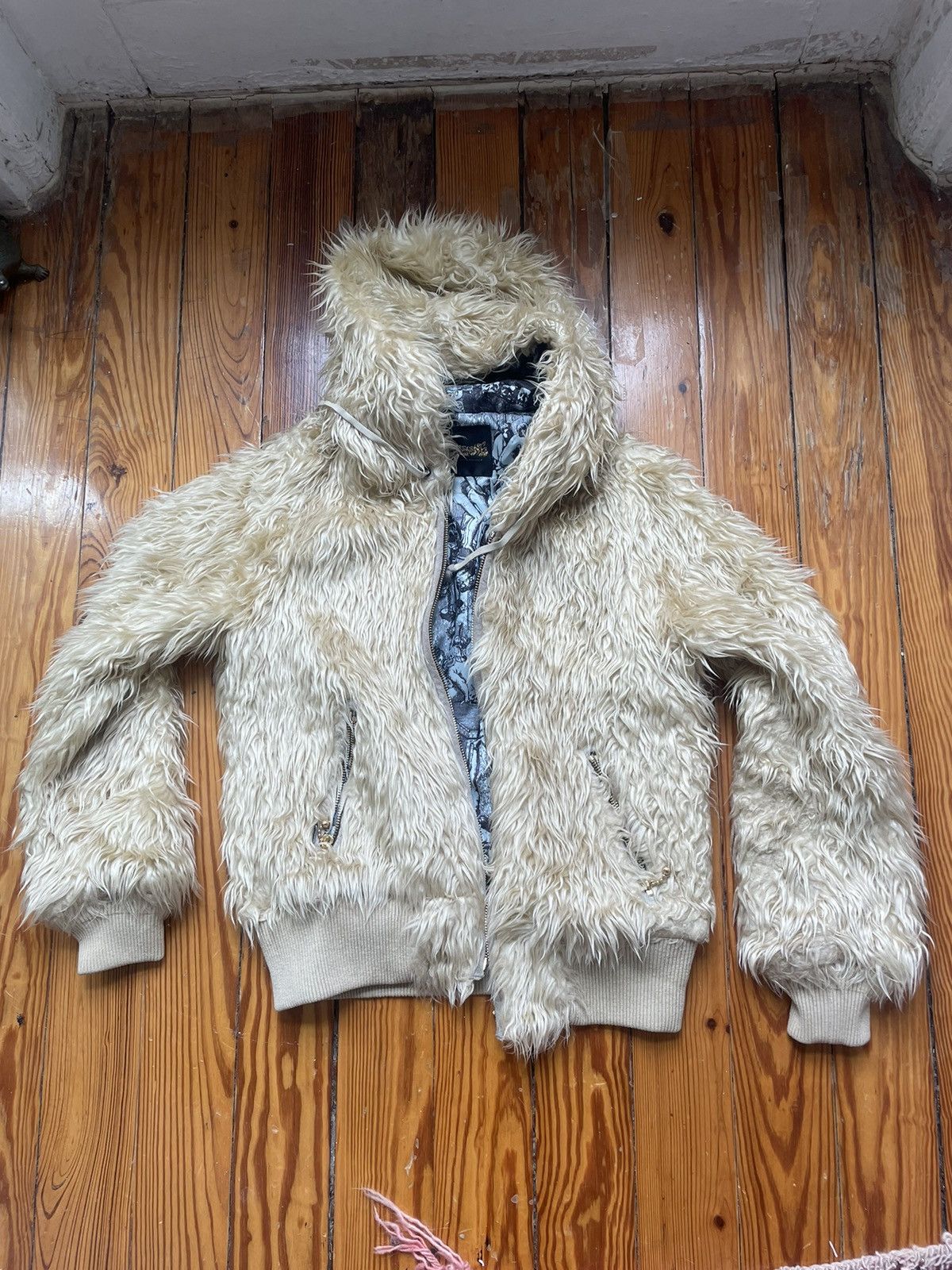 Vintage Vintage Faux Fur Jacket! Size M / US 6-8 / IT 42-44 - 1 Thumbnail