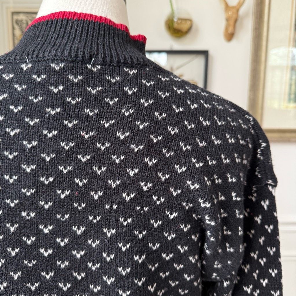 Vintage Vintage 90s Jordache Novelty Sweater Applique Embroidered Mo Size M / US 6-8 / IT 42-44 - 7 Thumbnail