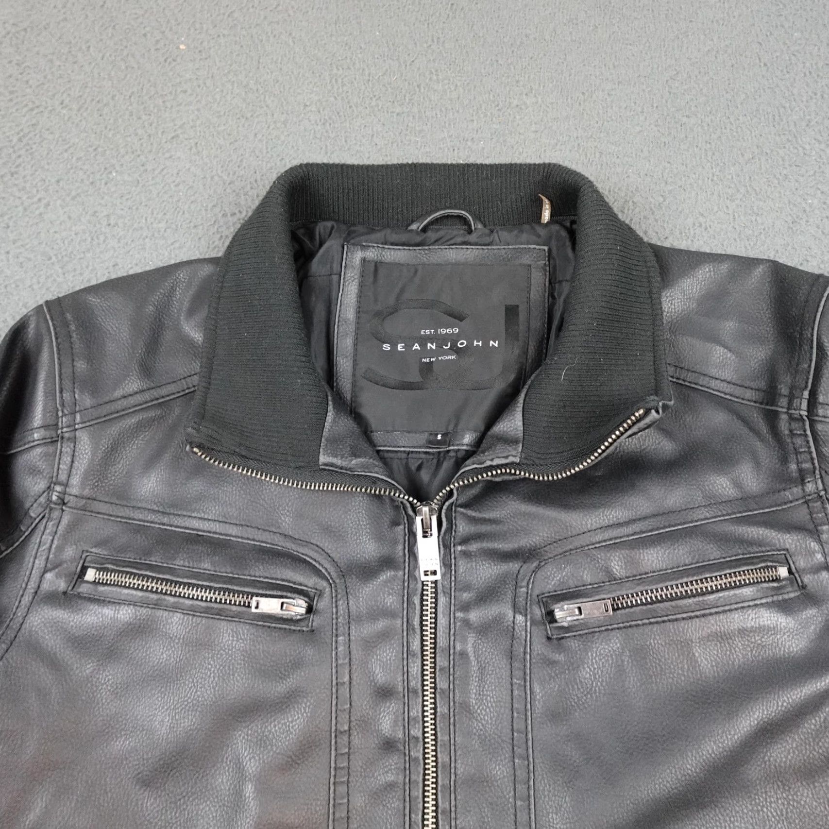 Sean John Sean John Jacket Mens Small Black Faux Leather Full Zip Bomber Padded Pockets Size US S / EU 44-46 / 1 - 4 Thumbnail