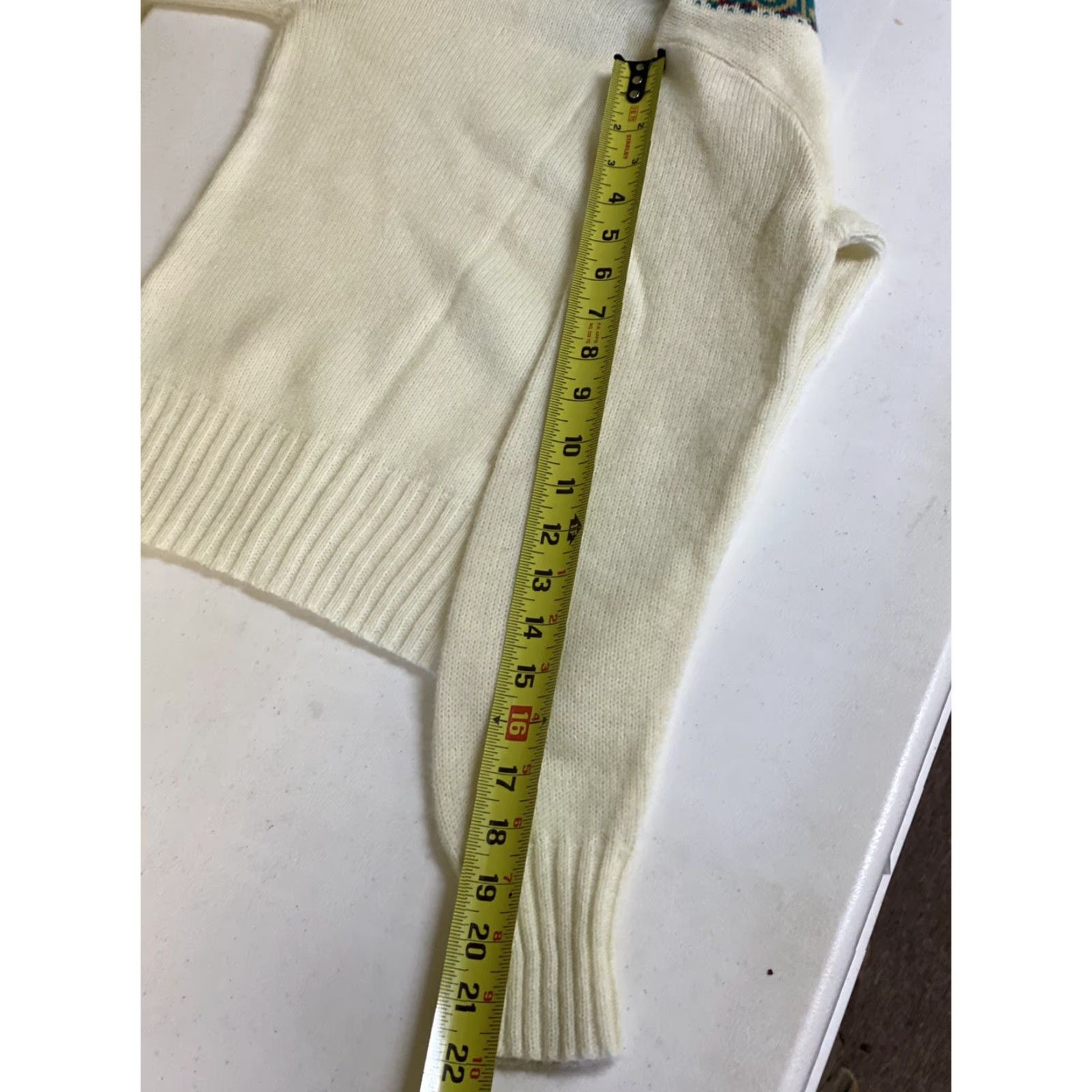 Vintage VINTAGE Cream Garland Acrylic Long Sleeve Crew Neck Sweater Women's S Size S / US 4 / IT 40 - 8 Thumbnail