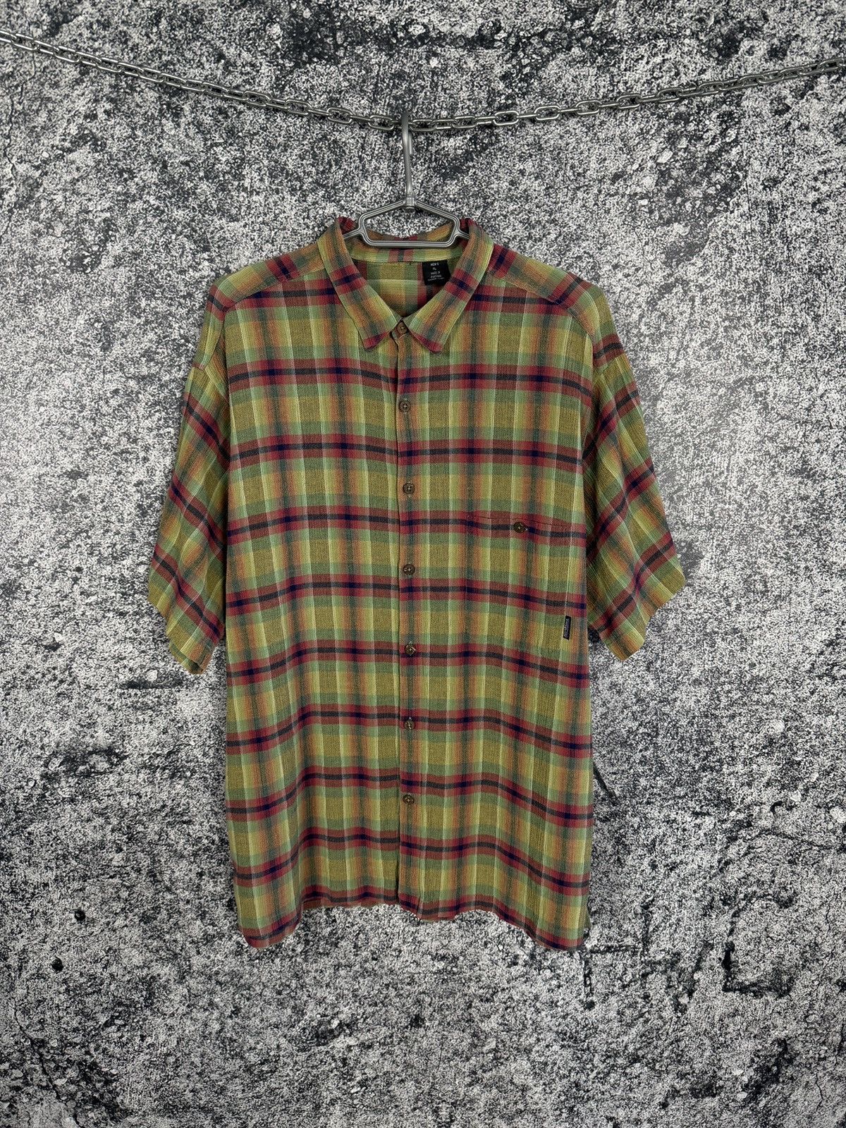 Patagonia Men’s Vintage Patagonia Linen Plaid Shirt Button Up Size XL Size US XL / EU 56 / 4 - 1 Thumbnail