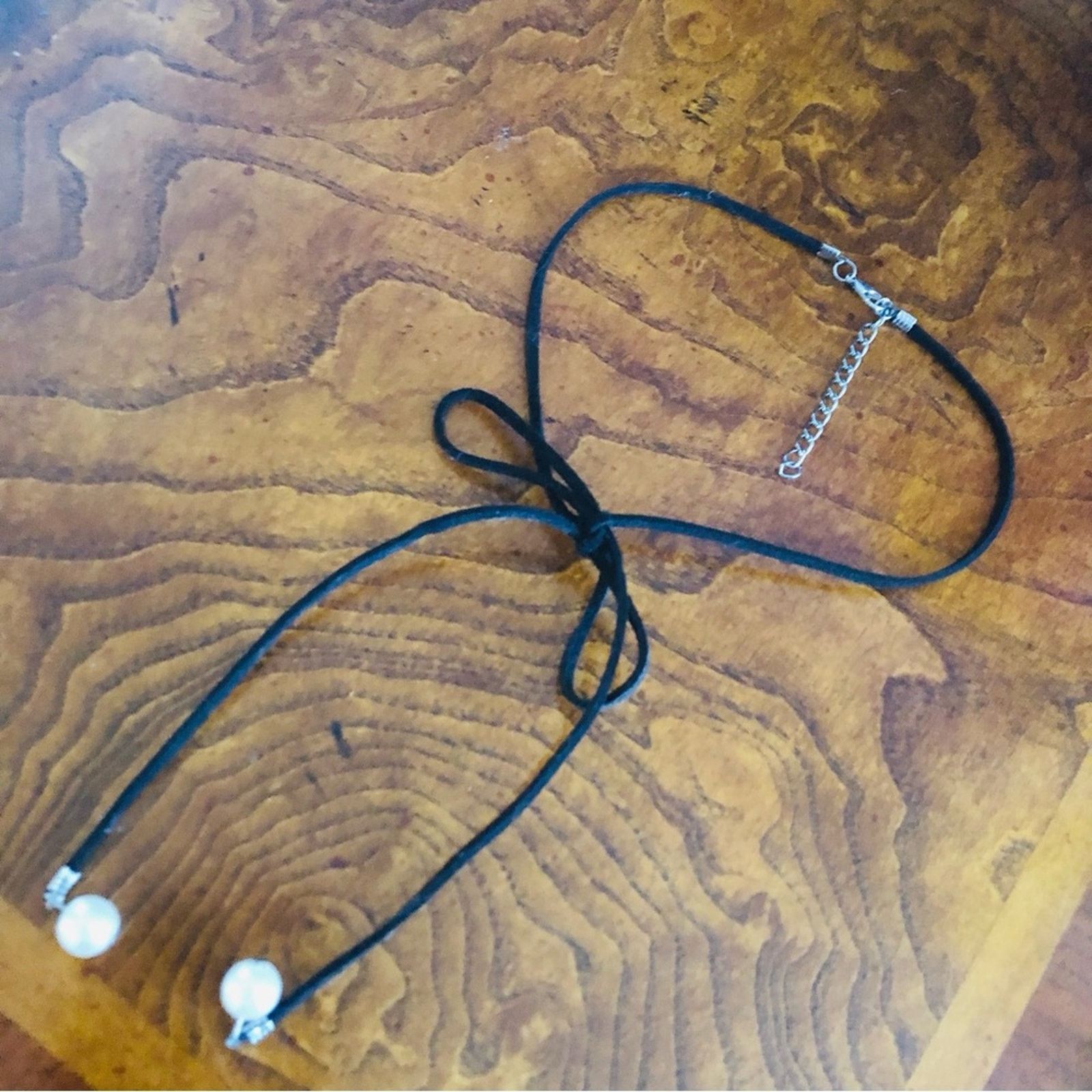 Jewelry Elegant black suede cord faux pearl accent choker necklace Size ONE SIZE - 7 Thumbnail