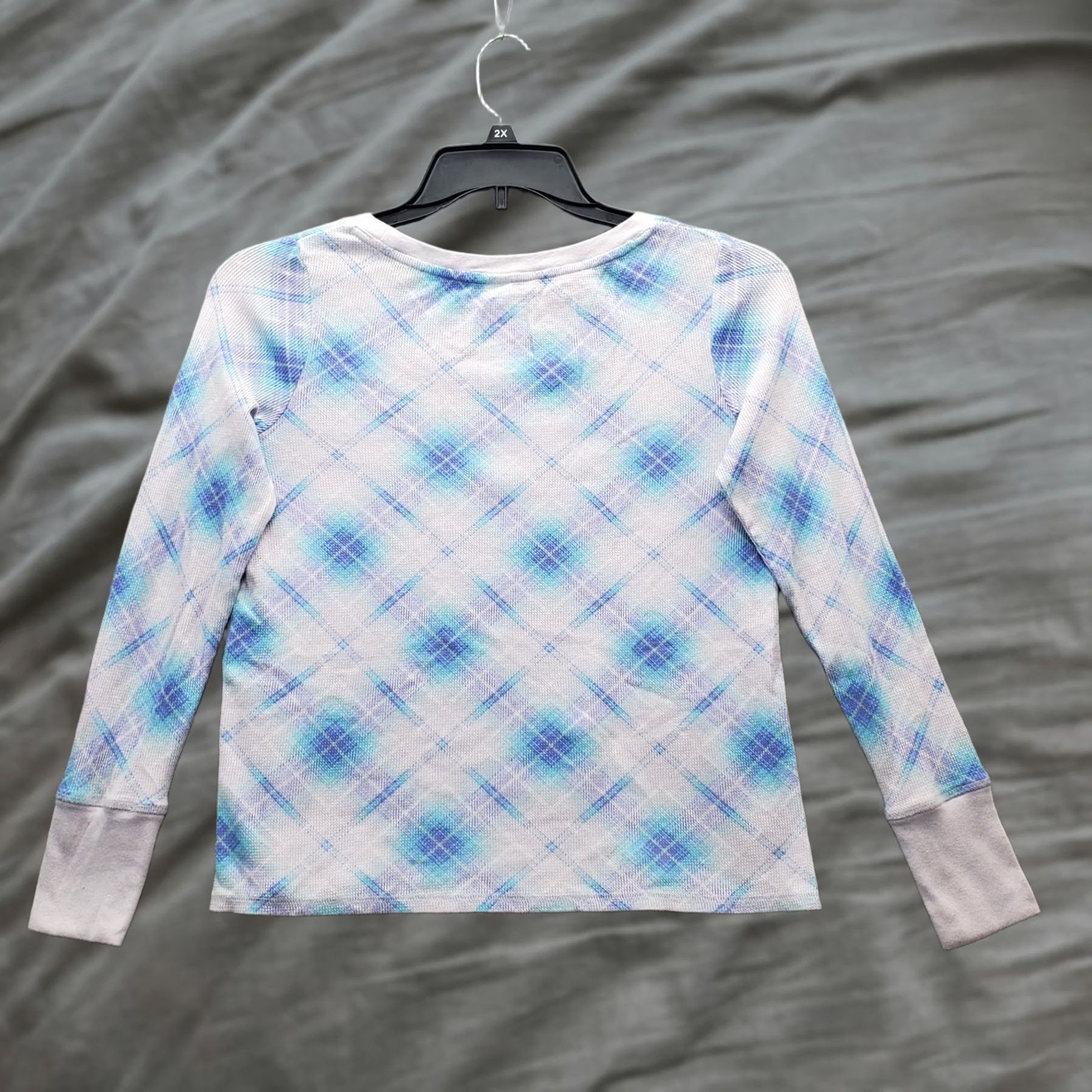 Victoria's Secret Victoria's Secret Sleepwear Top Womens XS Multicolor Plaid Round Neck Pullover Size XS / US 0-2 / IT 36-38 - 1 Thumbnail