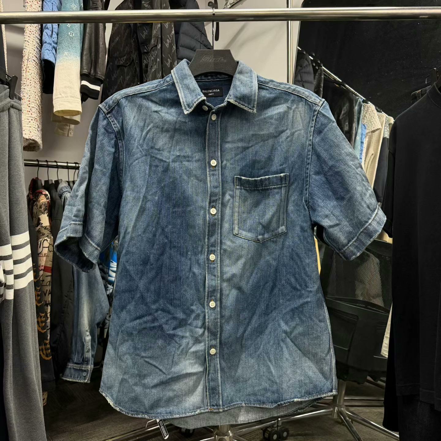 Balenciaga Balenciaga Denim Short Sleeve Shirt Size M Size US M / EU 48-50 / 2 - 1 Thumbnail