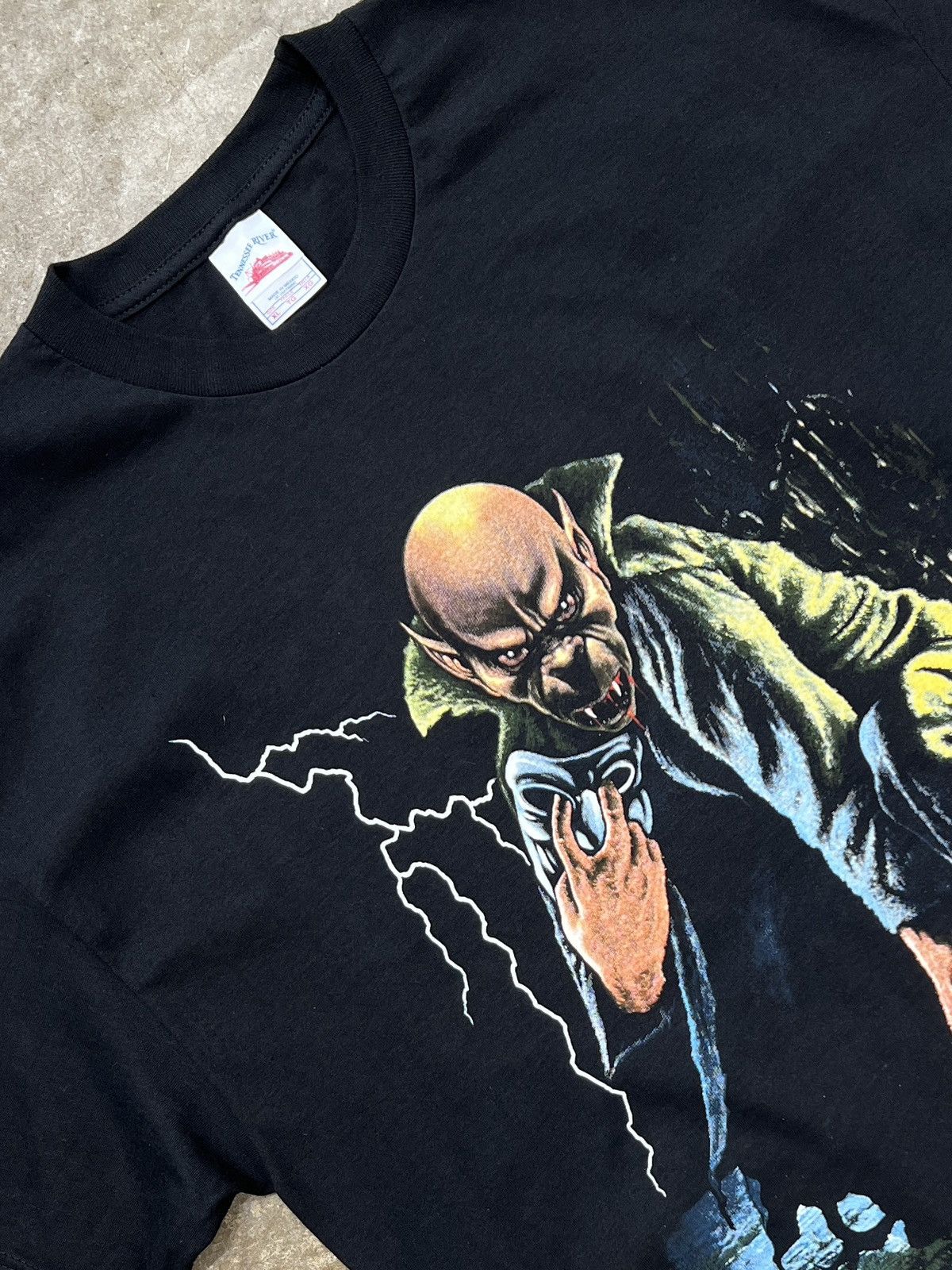 Vintage Vintage Nosferatu Vampire Lightning Tennessee River XL Size US XL / EU 56 / 4 - 1 Thumbnail