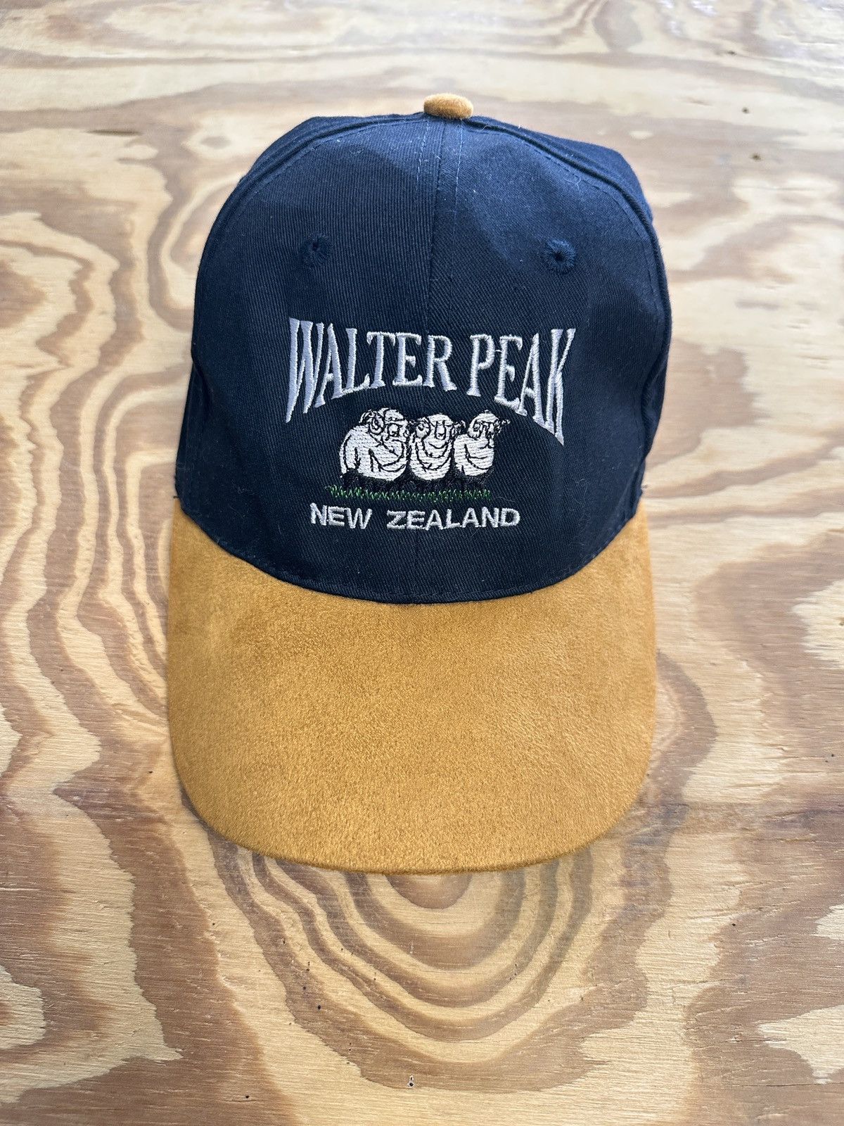 Other Blue and yellow Walter Peak New Zealand Size ONE SIZE - 1 Thumbnail
