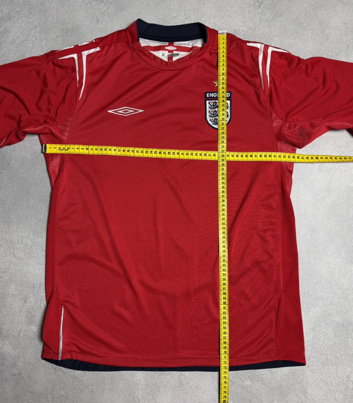 Umbro England 2004 2006 Away Football Shirt Soccer Jersey Umbro Size US L / EU 52-54 / 3 - 12 Thumbnail