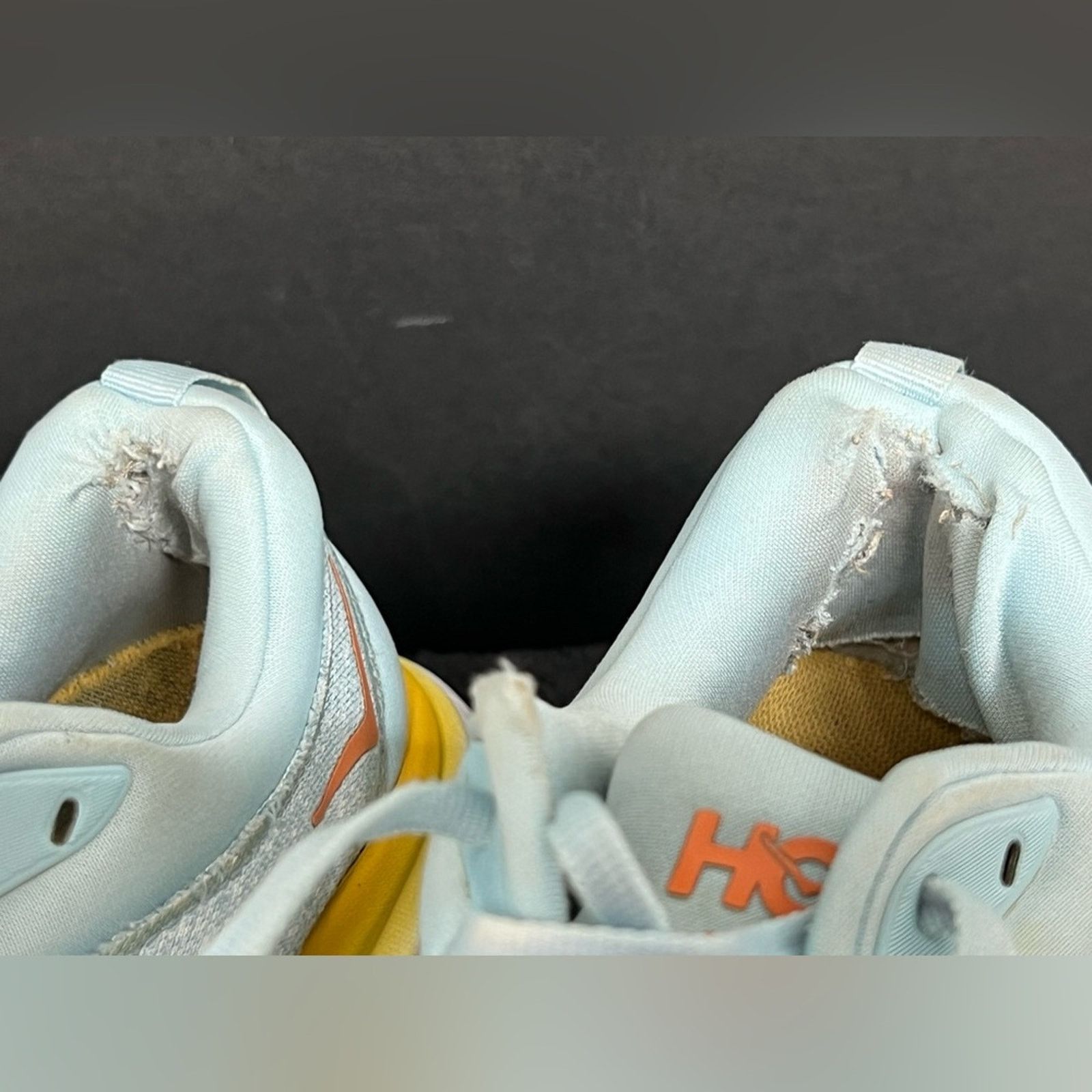 Hoka Hoka One One Women’s Bondi 8 Blue Shoes Size 9 B US Size US 9 / IT 39 - 11 Thumbnail