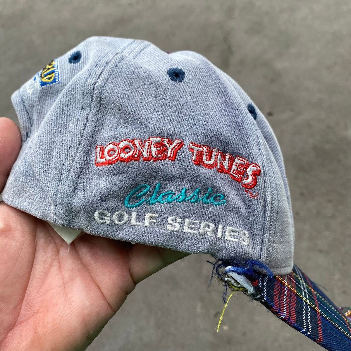 Vintage RARE ‼️ Looney Tunes Size ONE SIZE - 5 Thumbnail