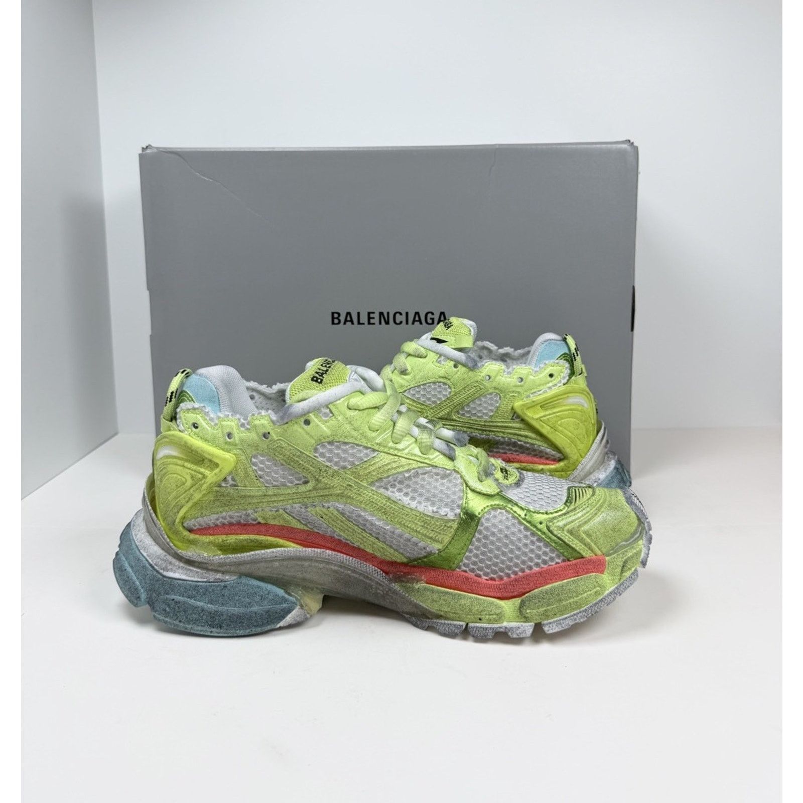 Balenciaga Size 40EU/7US - Balenciaga Runner Marathon Unreleased NEW Size US 7 / EU 40 - 5 Thumbnail