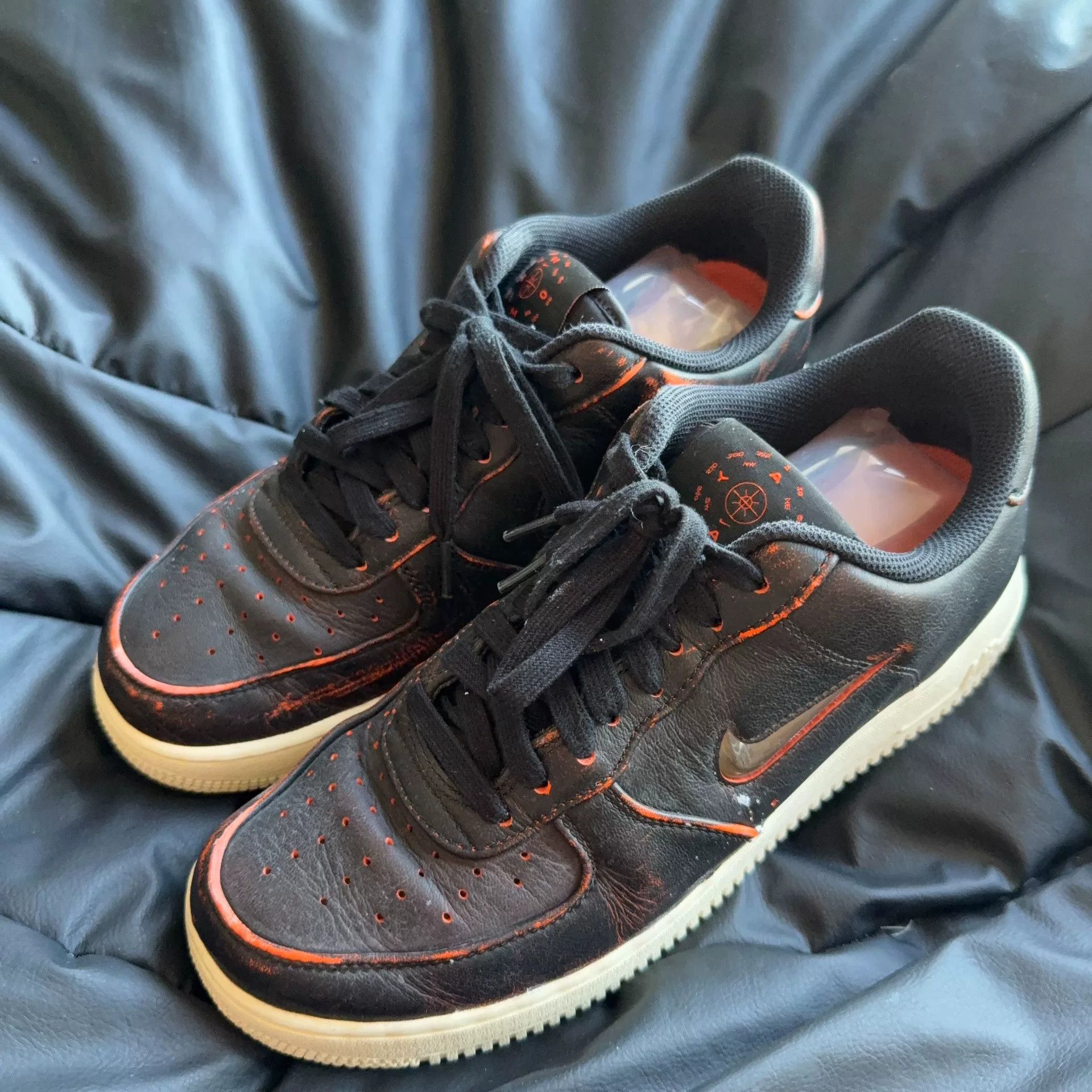 Nike Nike Orange Lowtop Sneakers 42 Men Size US 9 / EU 42 - 1 Thumbnail