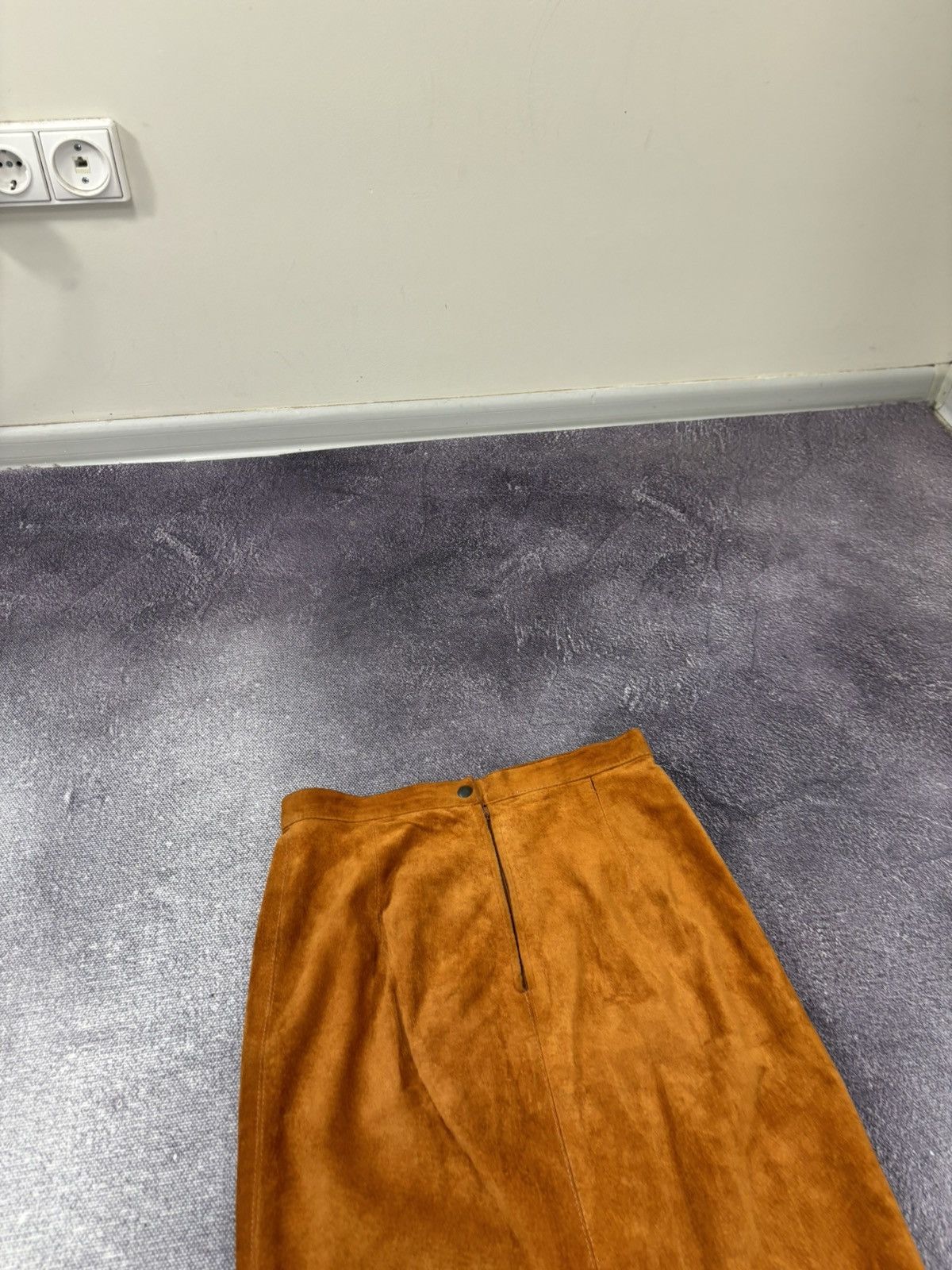 Colmar Vintage Colmar Ten Yards Luxury Vera Pelle Leather Skirt Size 30" / US 8 / IT 44 - 12 Thumbnail