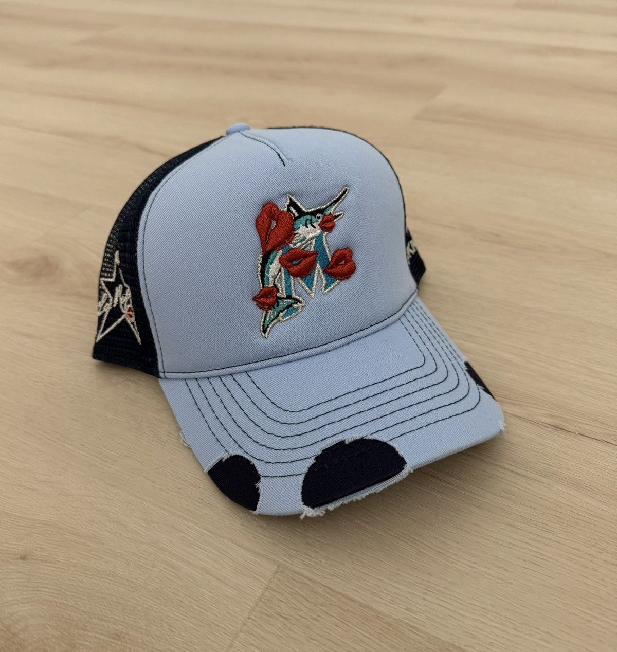 LaRopa LaRopa x UNKNWN Miami Marlins Exclusive Trucker Hat Blue Size ONE SIZE - 1 Thumbnail