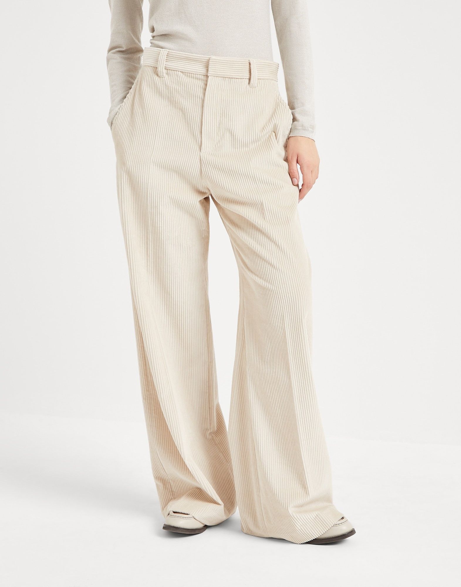 o1la1rc1a1025 Pants in Ivory