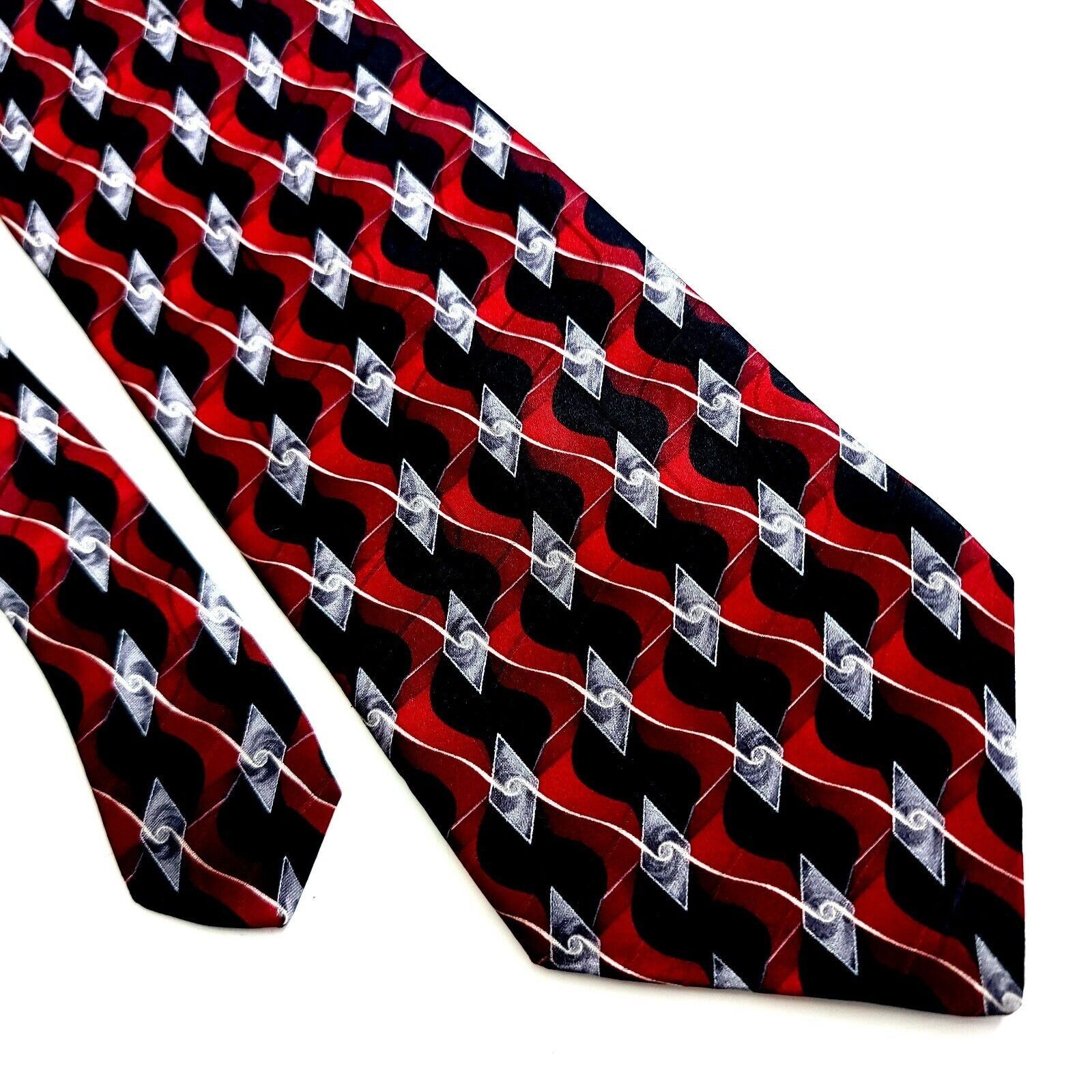 Puritan Puritan Black Red Abstract Geometric Jacquard Print Short Wi Size ONE SIZE - 1 Thumbnail