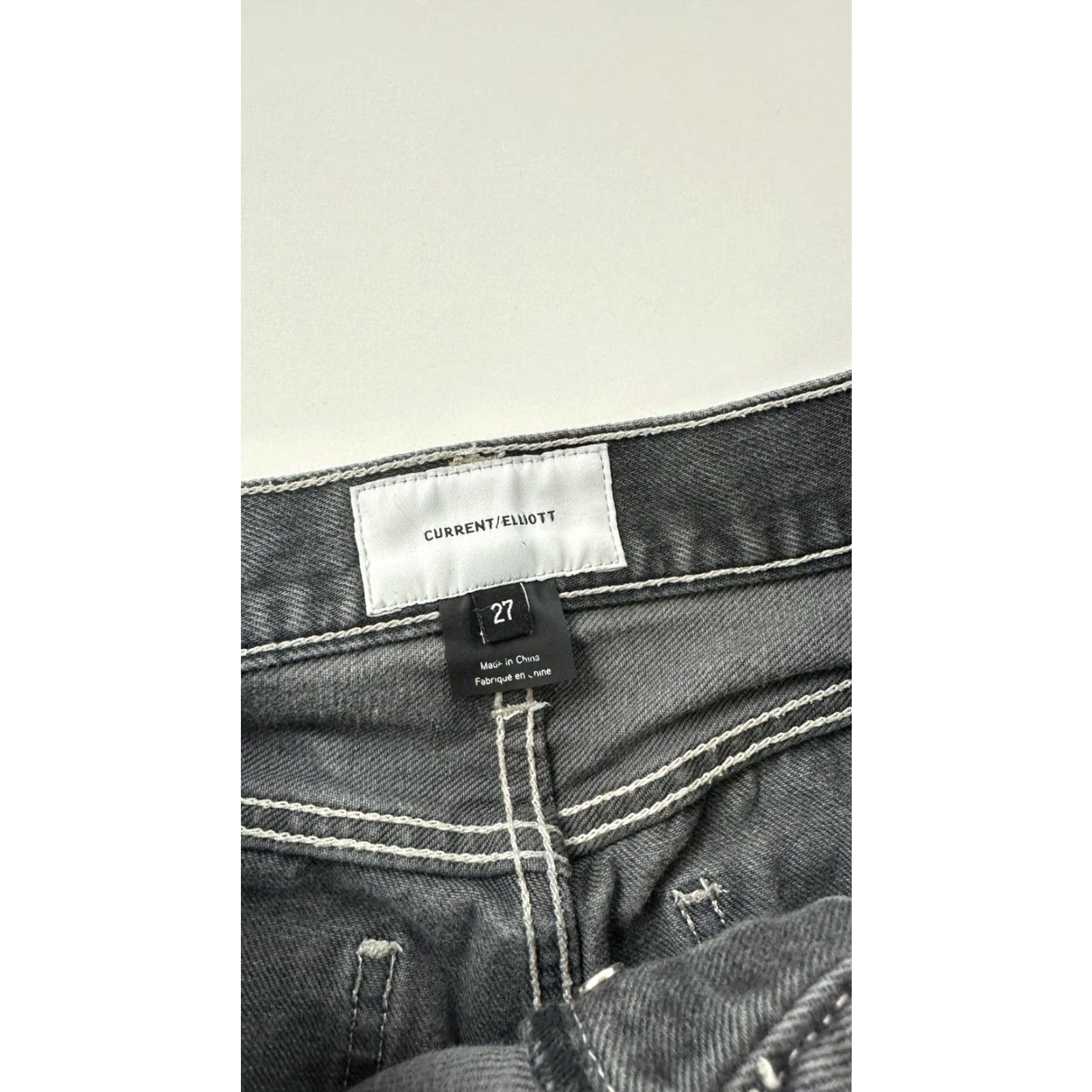 Vintage Current/Elliott Shorts Women 27 Black Denim Cut-Off Paint Stain Women 27 Black Denim Cut-Off Paint Stain Size 27" / US 4 / IT 40 - 4 Thumbnail