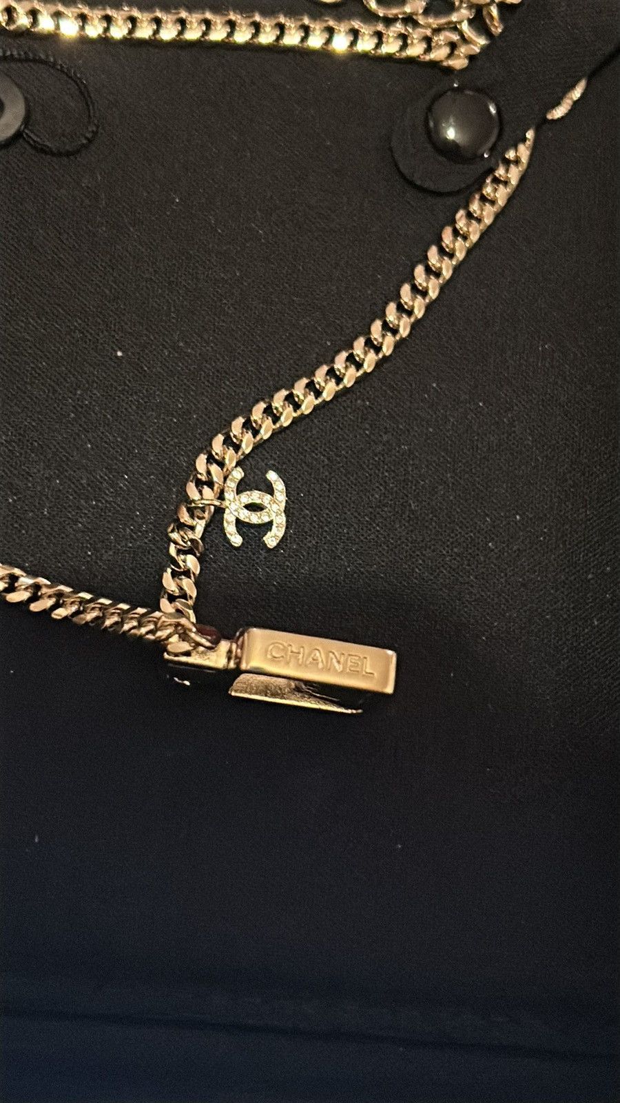 Chanel Chanel Crystal Purse with Red Cap Bottle Necklace Size ONE SIZE - 9 Thumbnail