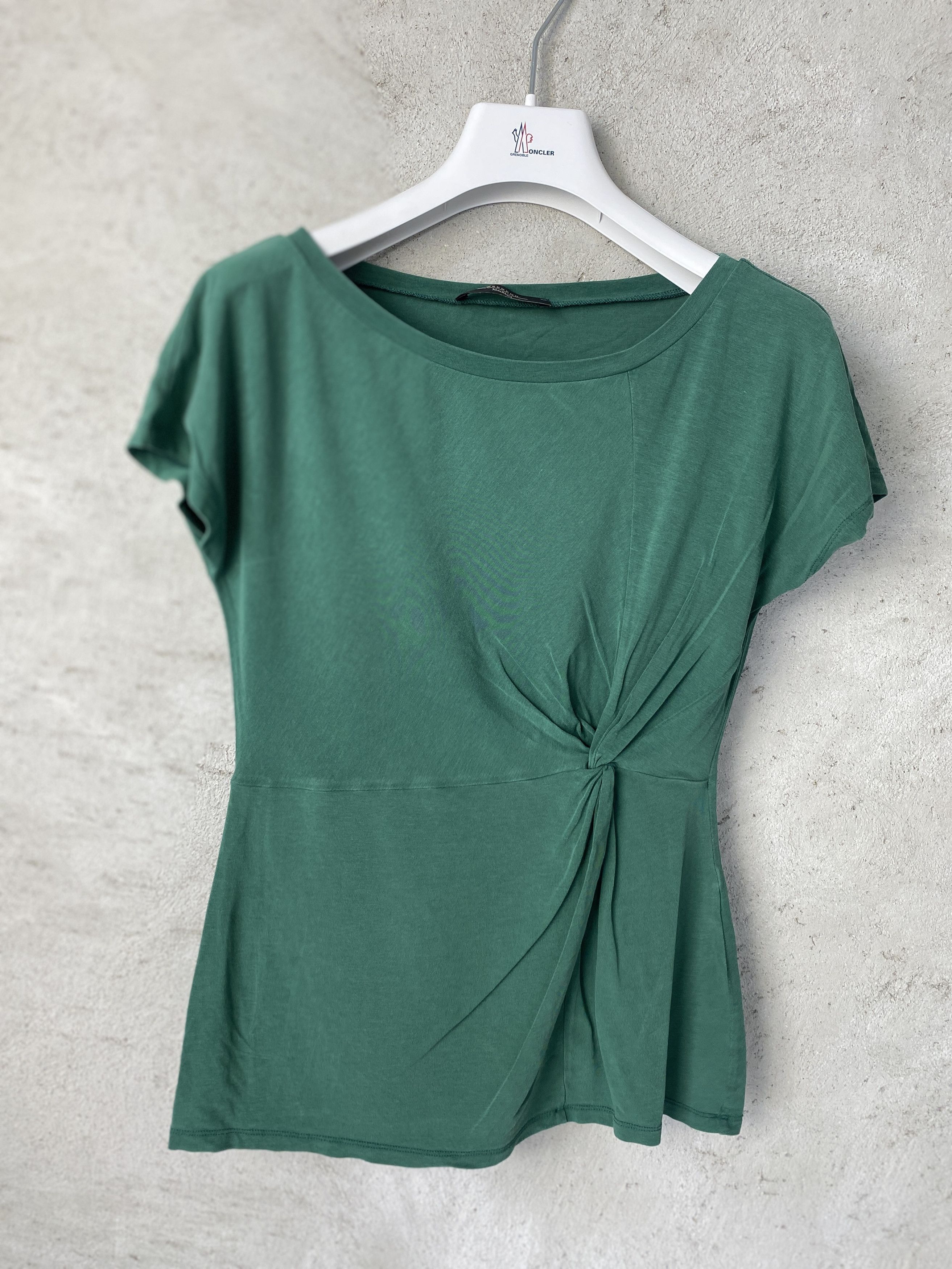 Weekend Max Mara Max Mara Weekend casual basic formal blouse t-shirt Size XS / US 0-2 / IT 36-38 - 1 Thumbnail