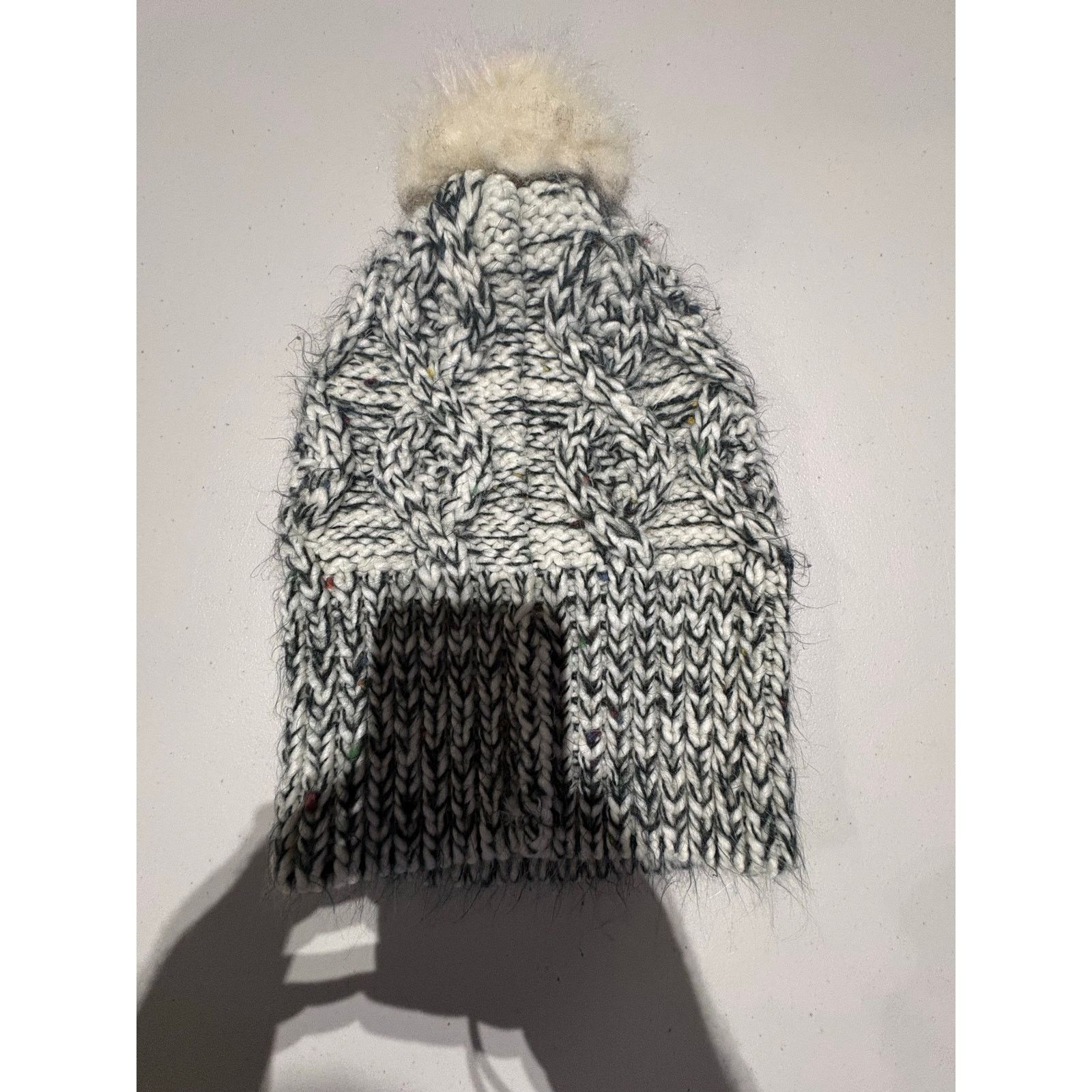 Loft LOFT Womens Gray Cable Knit Pom Beanie Hat Winter One Size Size ONE SIZE - 2 Thumbnail