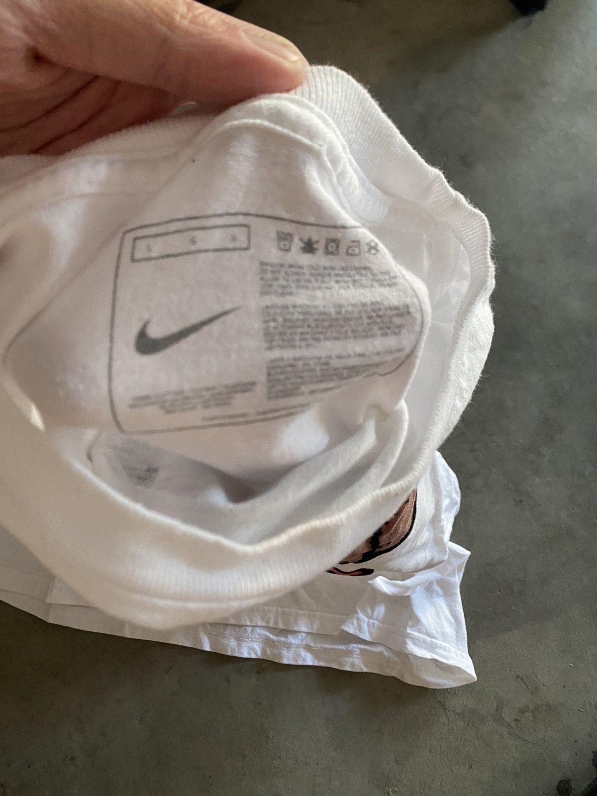 Nike × Vintage Vintage Nike Kobe Lil Dez Basketball Tee Size US L / EU 52-54 / 3 - 3 Thumbnail