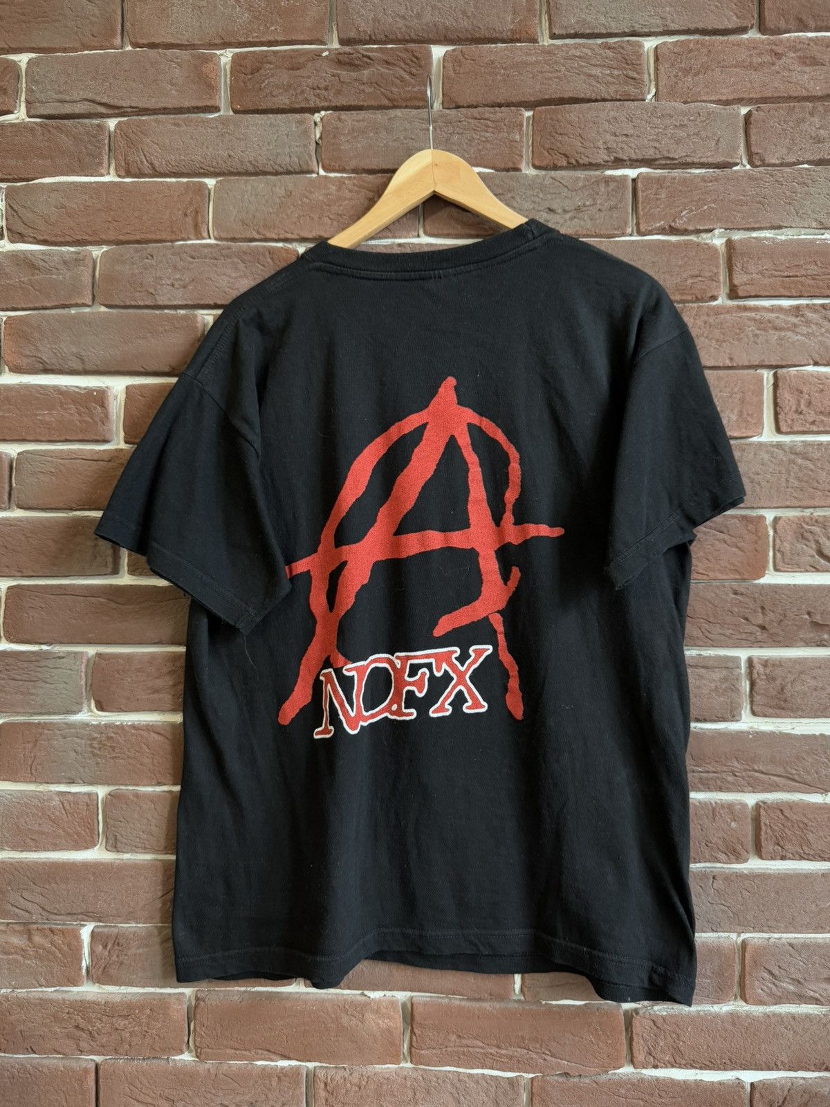 Band Tees Rare Vintage 90s NOFX I Heard The Suck Live Punk Band Tee Size US L / EU 52-54 / 3 - 2 Thumbnail